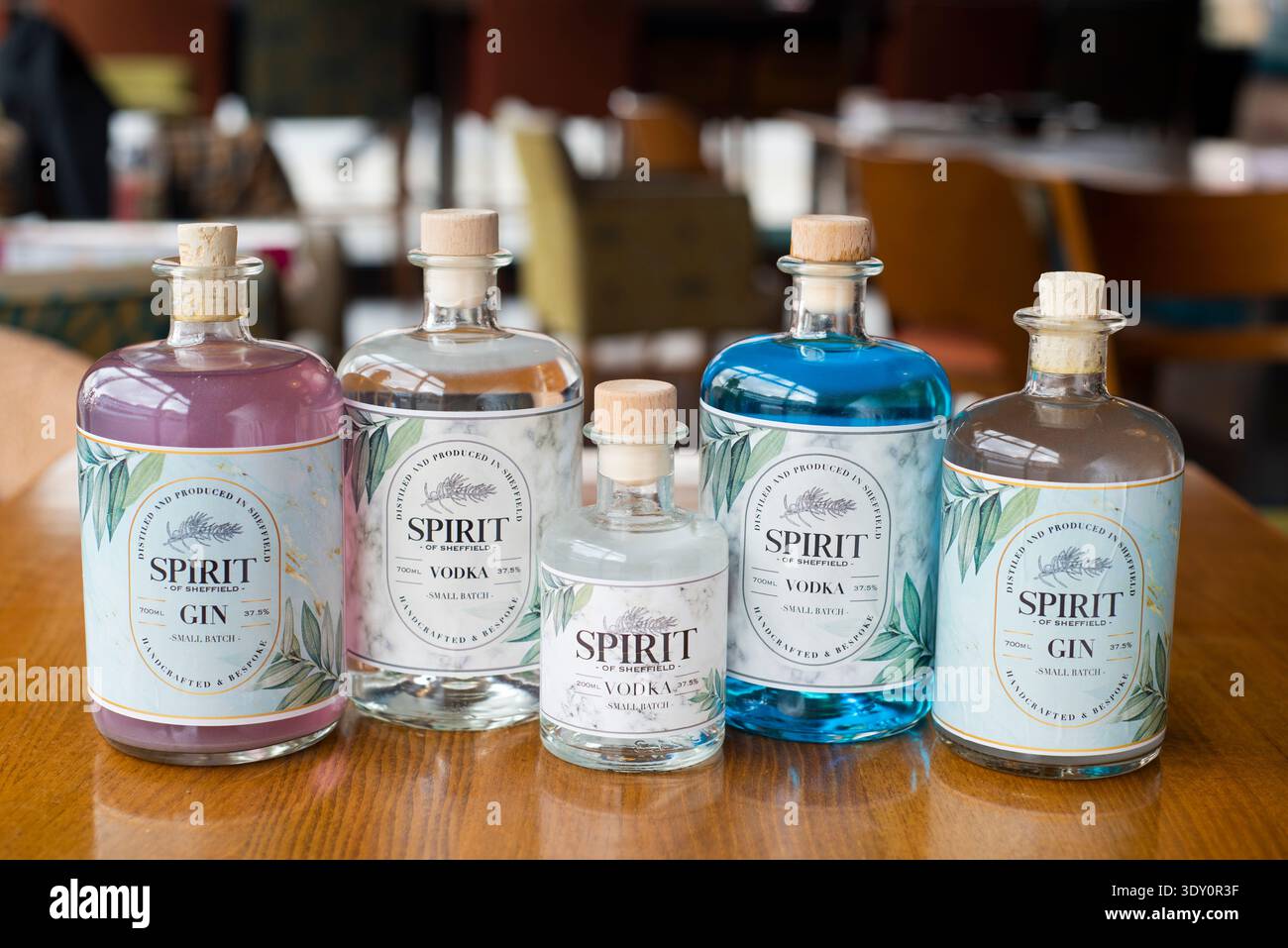 Sheffield, Großbritannien – 30. April 2020: Spirit of Sheffield lokal gebrauter Gin und Wodka mit alkoholischem Geschmack Stockfoto