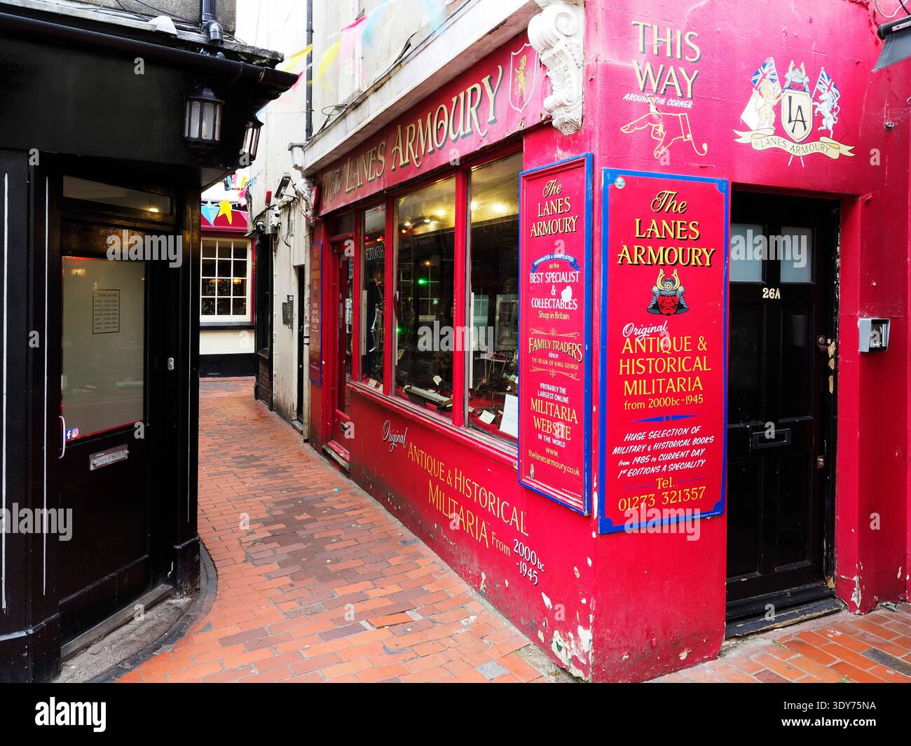 In Brighton Sussex erwarten Sie einzigartige Geschäfte und lokale Kulturerlebnisse, die die Erkundung der Lanes und ihrer Angebote fördern Stockfoto