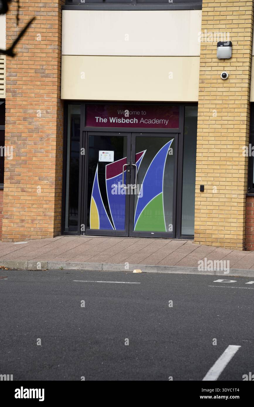 Eingang zur Schule der Wisbech Akademie Stockfoto
