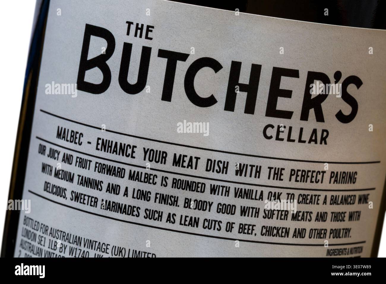 Essen passt zu Wein und Essen - Infos auf dem Etikett des Butcher's Cellar Malbec Verfeinern Sie Ihr Fleischgericht mit der perfekten Kombination Stockfoto