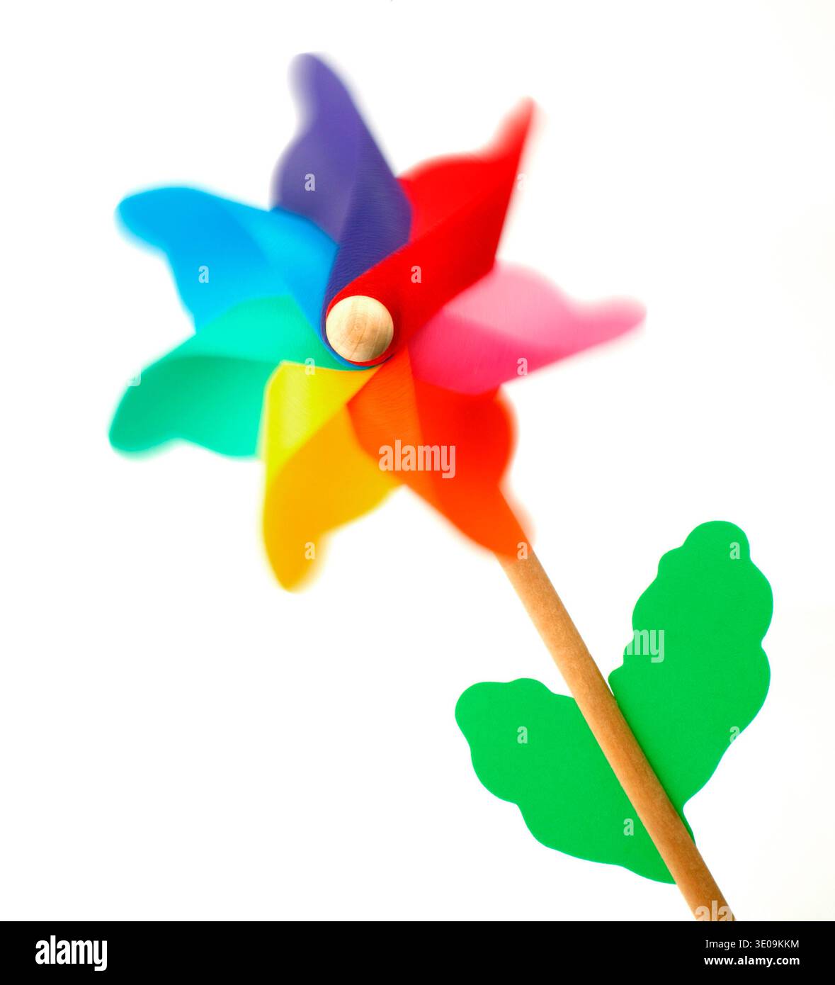 Buntes Windrad isoliert auf weißem Hintergrund Stockfoto