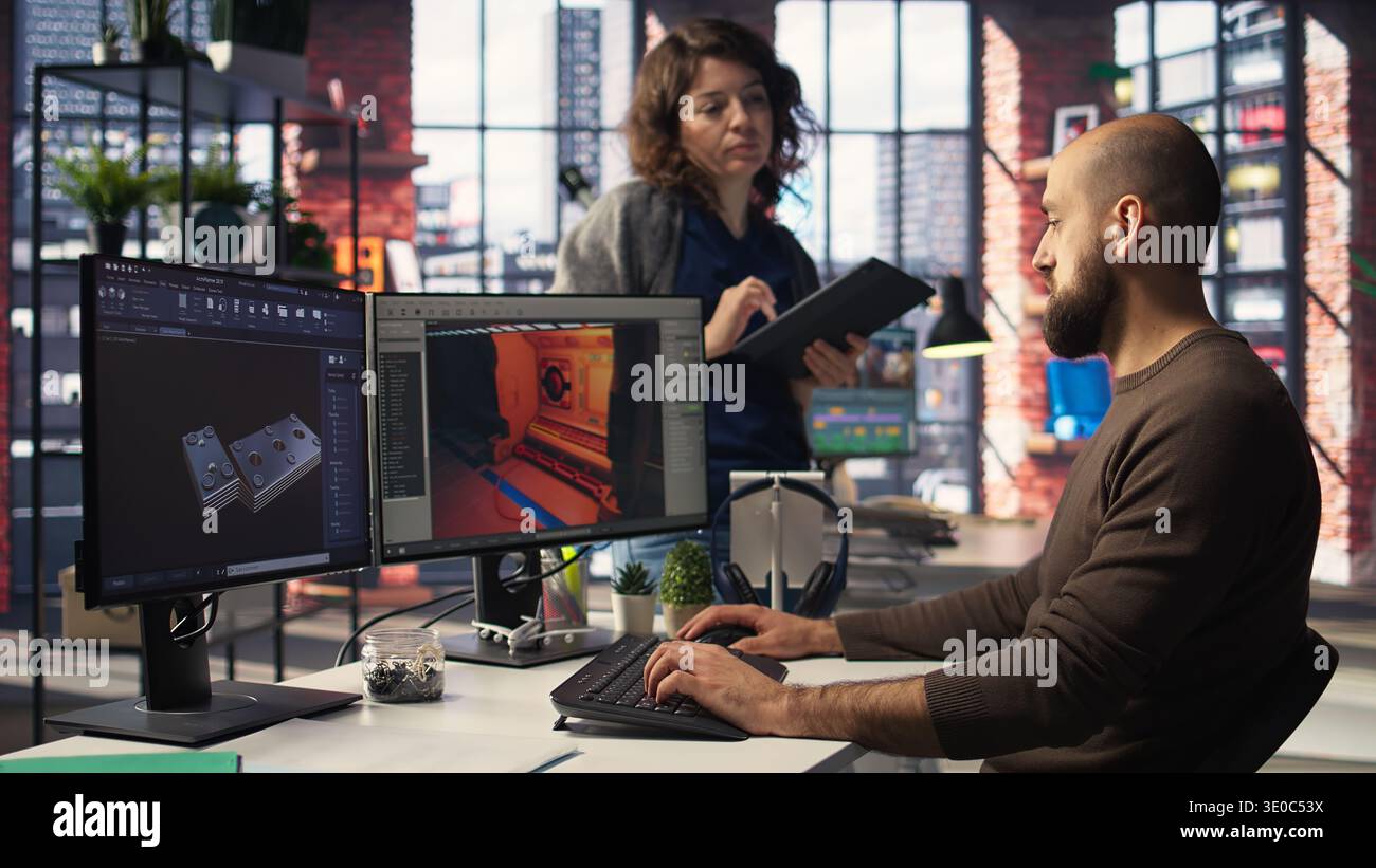 Spieleentwickler nutzen KI-generiertes Programm, um Raumschiffstationen mit Deep Learning, einer futuristischen Umgebung zu entwerfen, die durch maschinelles Lernen und Cloud Computing verbessert wird. Kamera A.. Stockfoto