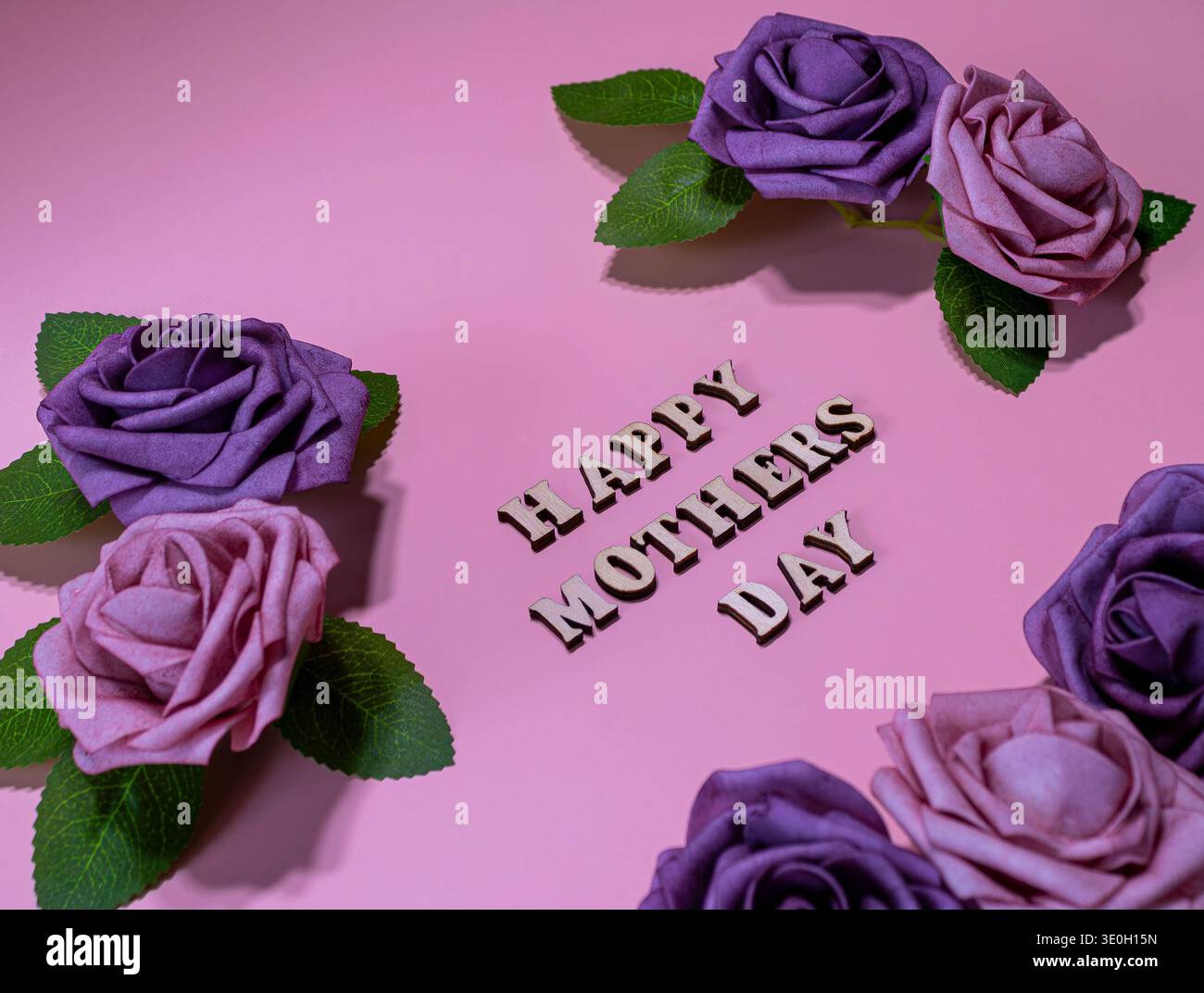 Glücklicher Muttertag mit Rosen Stockfoto