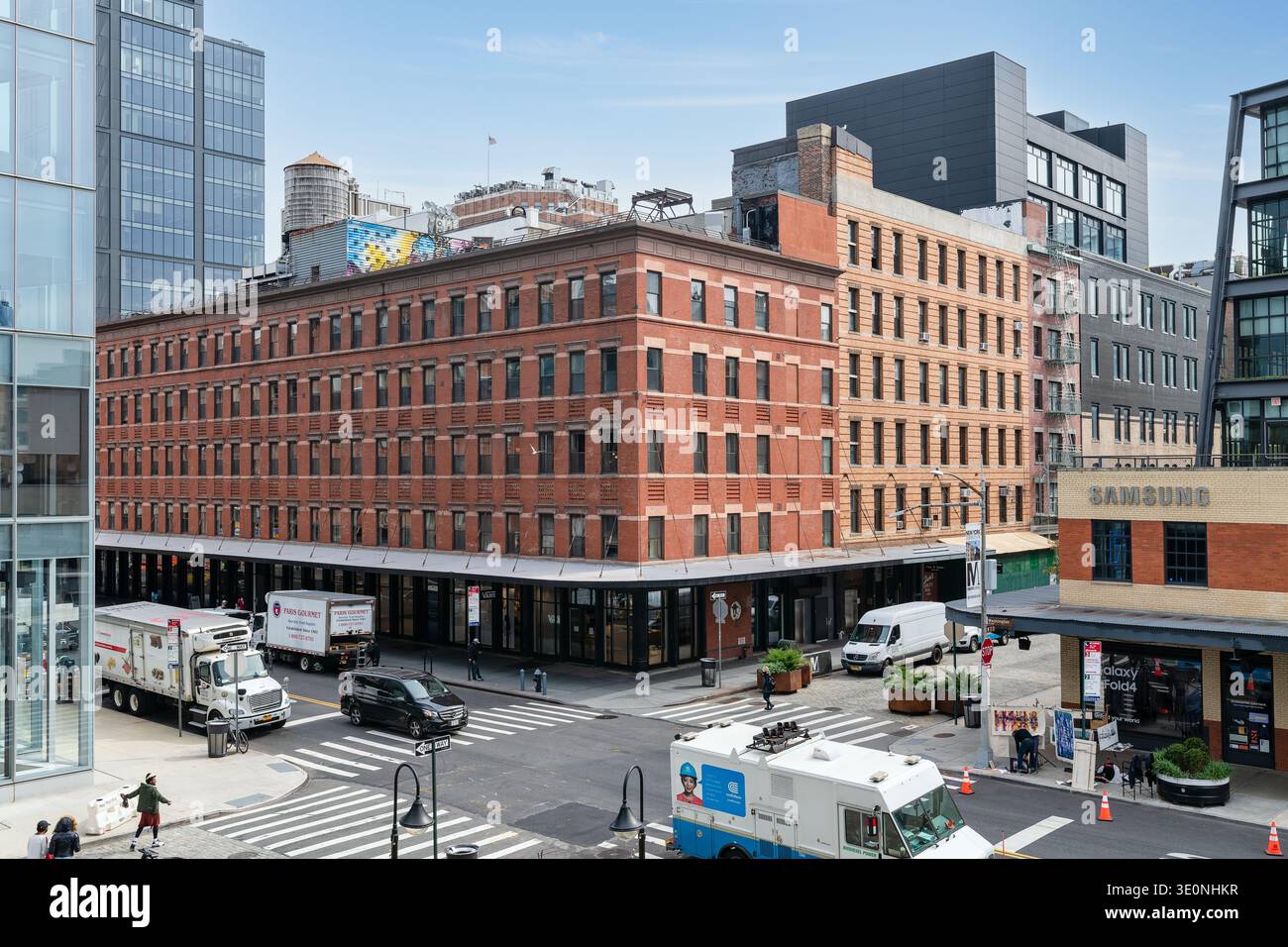 Ecke 13th & Washington Ave Manhattan von der Highline Stockfoto