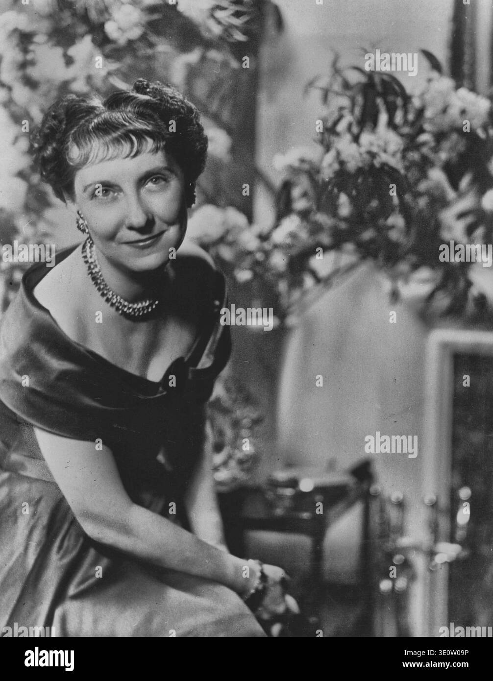 Mrs. Dwight D. Eisenhower, Ehefrau des designierten Präsidenten der Vereinigten Staaten. Ihr Ehemann legt am 20. Januar den Eid ab, in Washington, D.C., Stockfoto