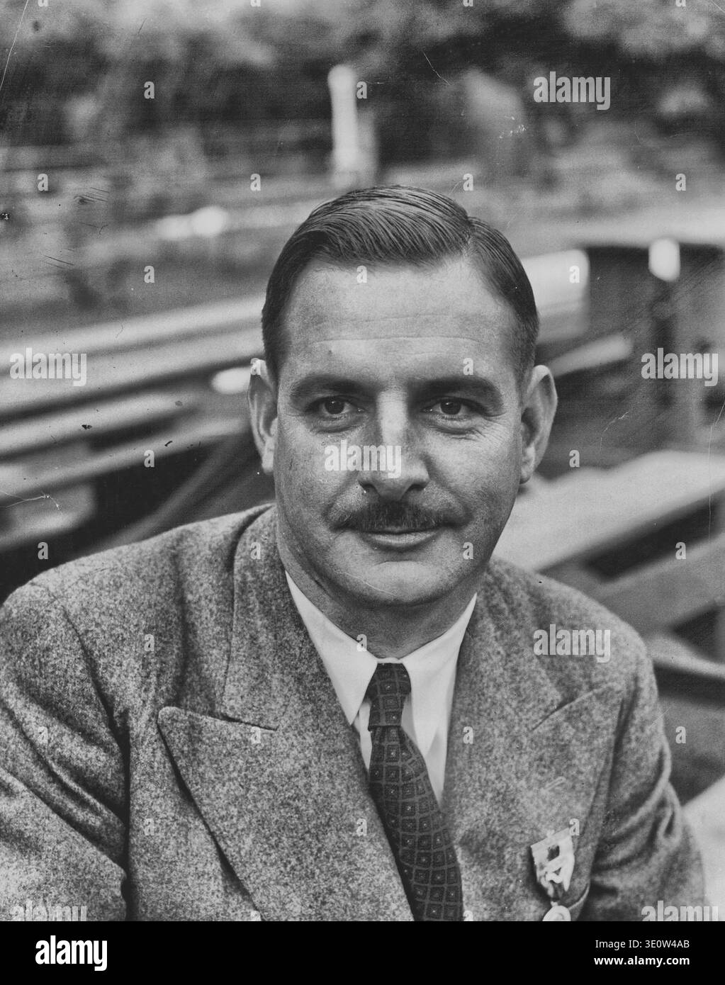 ***** Präsident der N. S. W. Sheepbreeders Association ist Mr. O. MCL Falkiner aus Boonook nth. Dezember 1955. Stockfoto