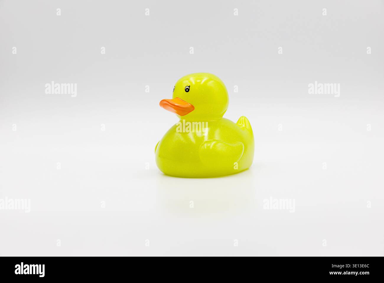 Hellgelbe Gummiente Stockfoto