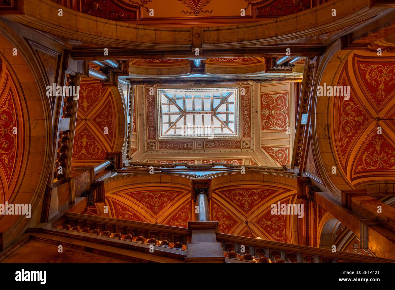 Stirling Schottland, 9. Mai 2025: Innenraum der Glasgow City Chambers in Schottland Stockfoto