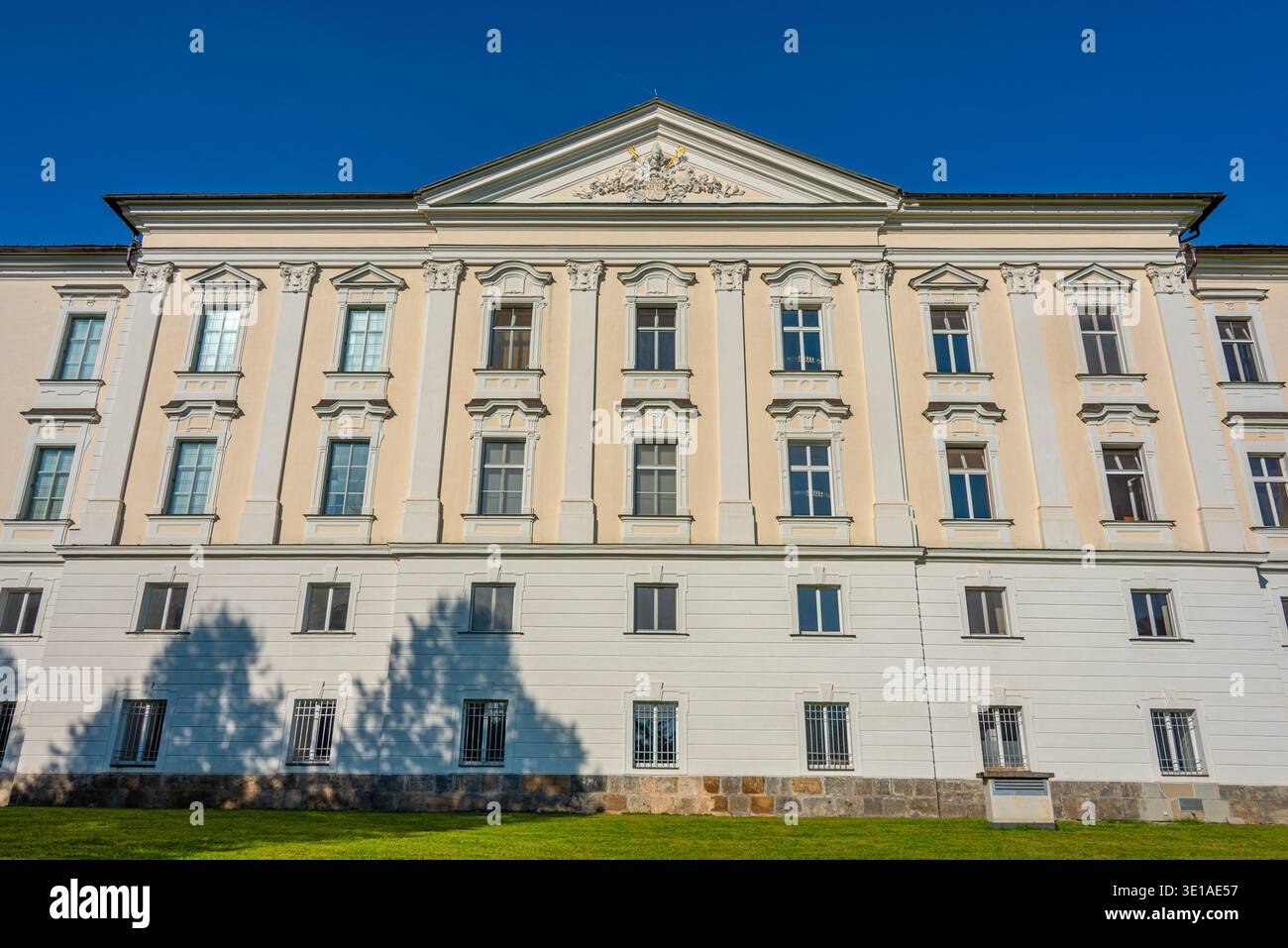 Sommertag in der Abtei Admont in Österreich.BILD Stockfoto