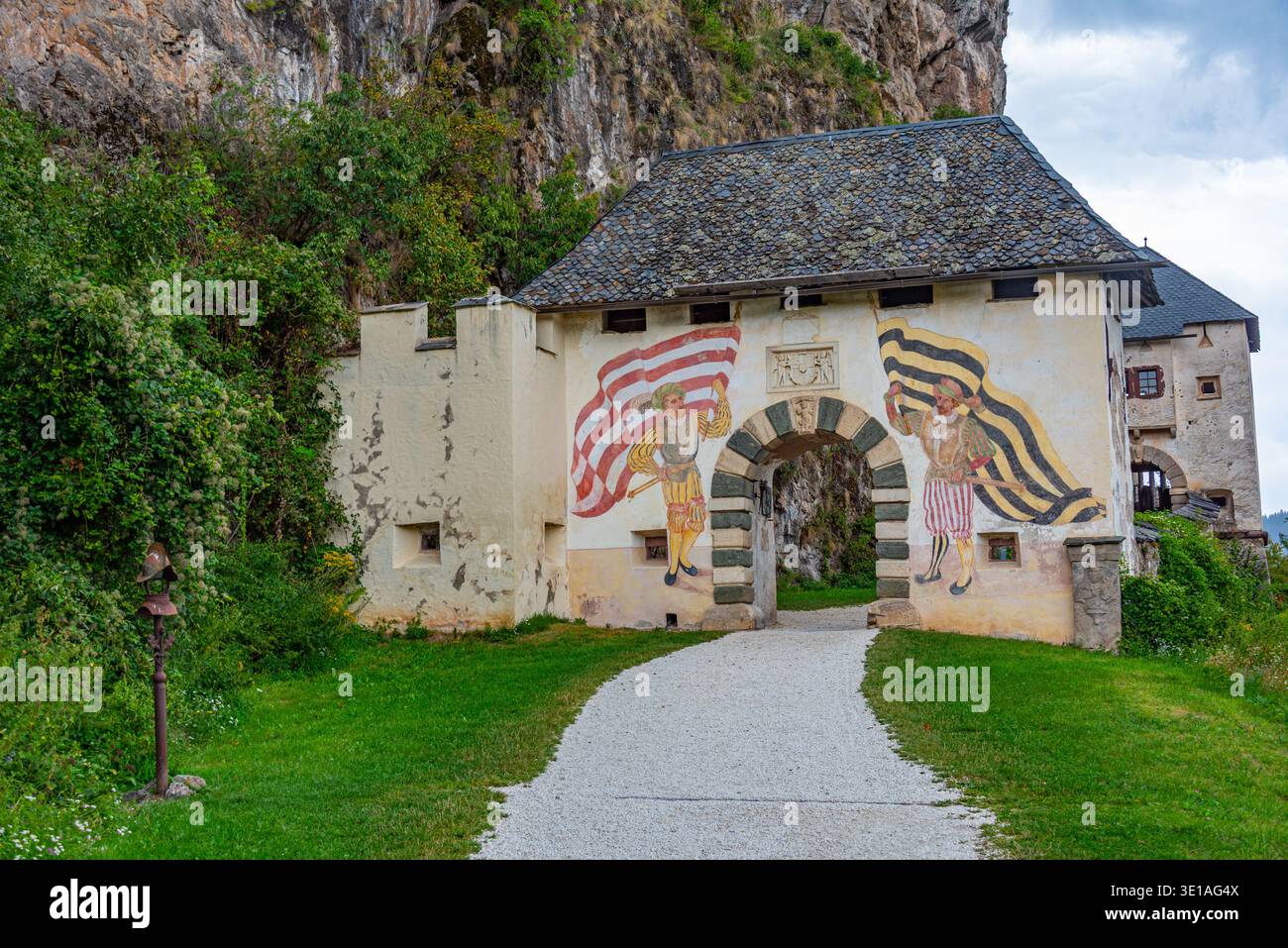 Schloss Hochosterwitz in Österreich. BILD Stockfoto