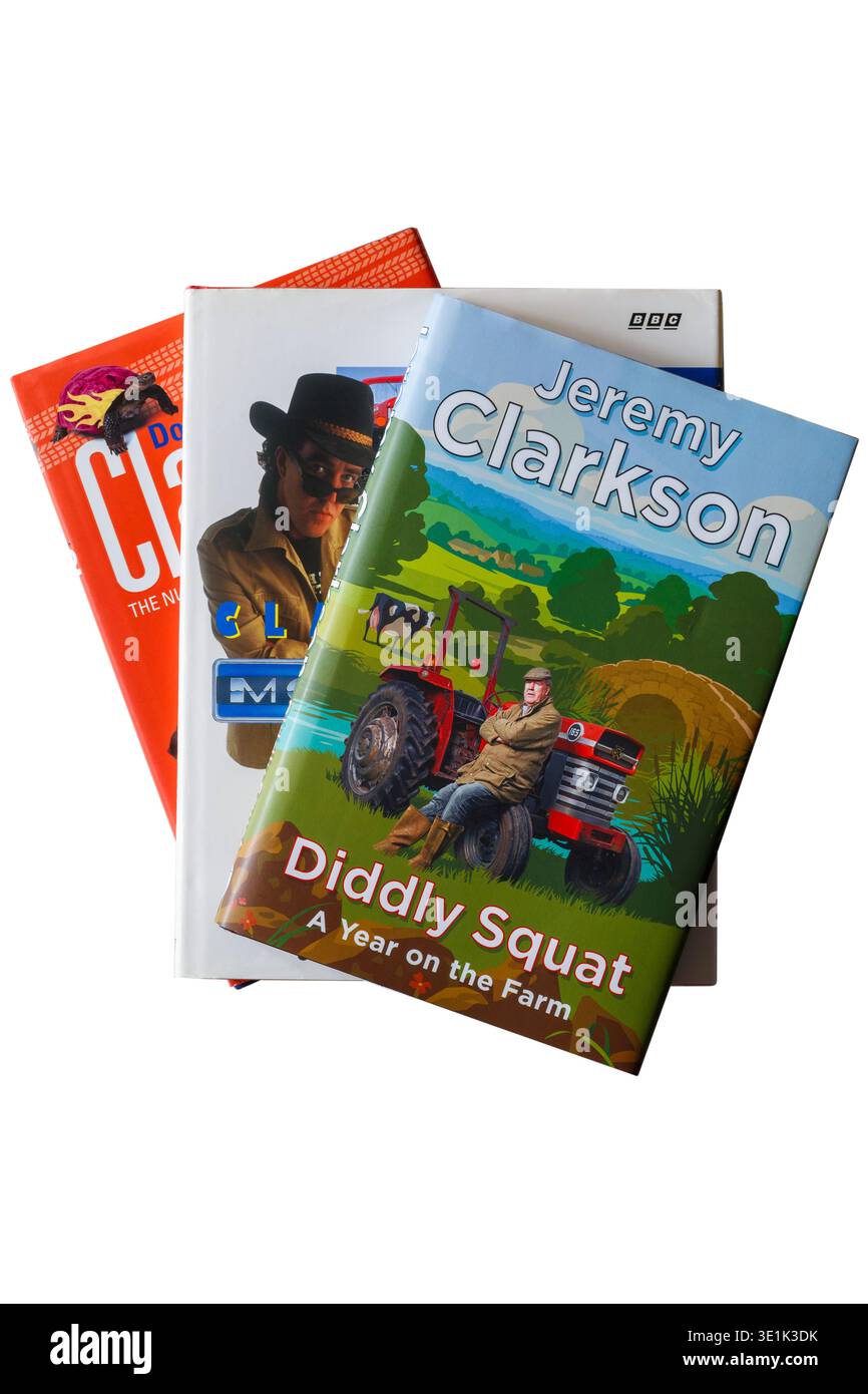 Auswahl von Jeremy Clarkson Hardcover-Büchern mit Diddly Squat A Year on the Farm Book on Top isoliert auf weißem Hintergrund Stockfoto
