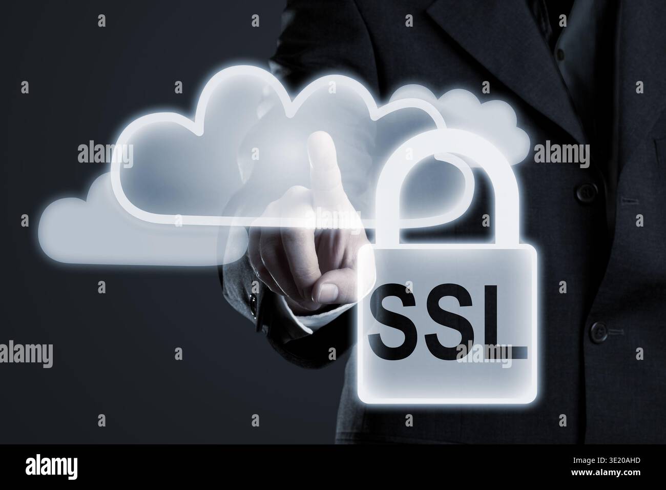 Geschäftsmann, der eine sichere ssl-Verbindung zu Cloud-Netzwerkdiensten ermöglicht – Online-Datenschutzkonzept Stockfoto