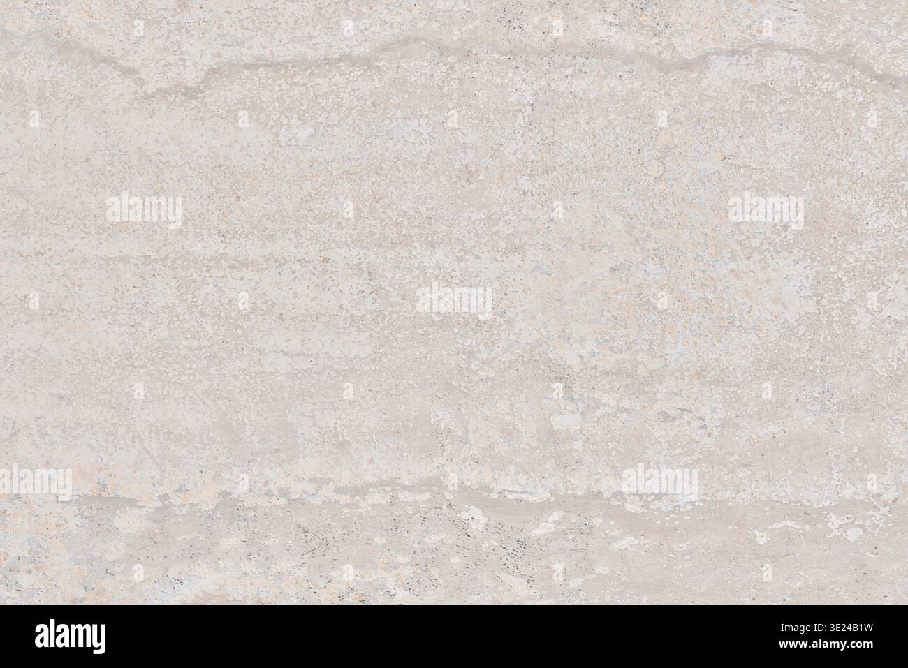 Makroaufnahme einer naturbeigen Kalksteinoberfläche mit subtilen Adern. Elegante Steinstruktur, ideal für Badezimmerfliesen, luxuriöse Böden und Innenausstattung Stockfoto