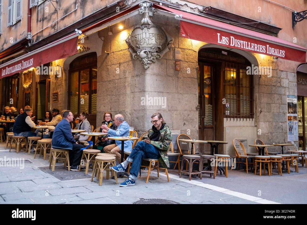 Straßencafés, Altstadt, Nizza, Frankreich Stockfoto