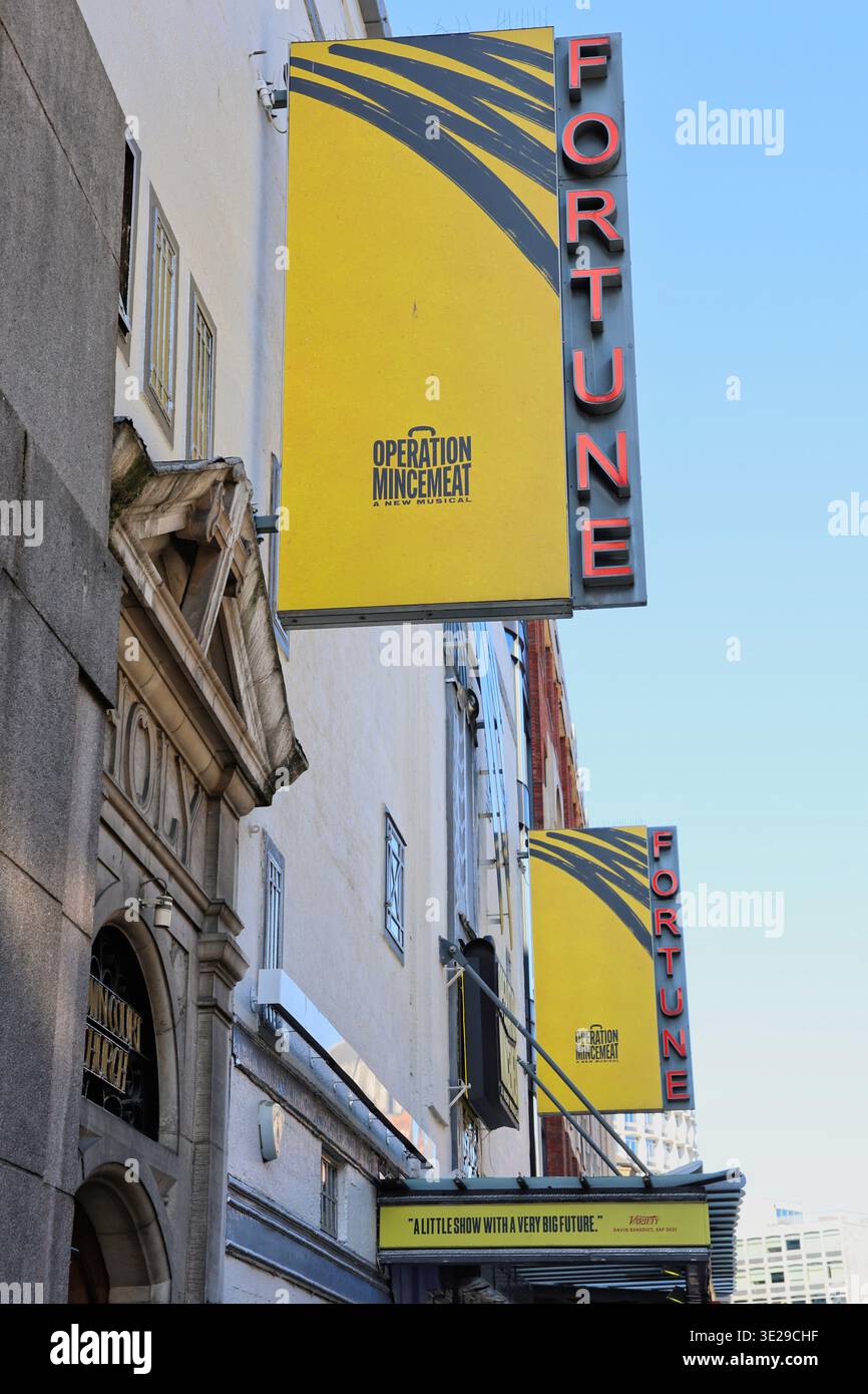 Operation Hackfleisch im Fortune Theatre London West End UK 18. März 2026 Stockfoto