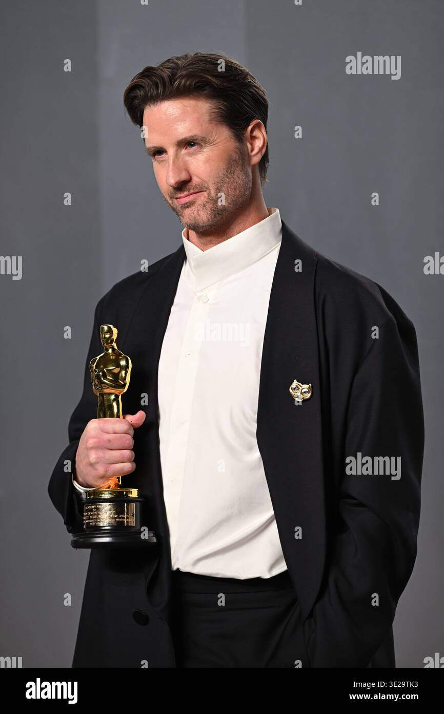 Los Angeles, USA. März 2026. Chris Appelhans, Gewinner des Academy Award für Zeichentrickfilme für K-POP Demon Hunters Arrival at the Van Stockfoto