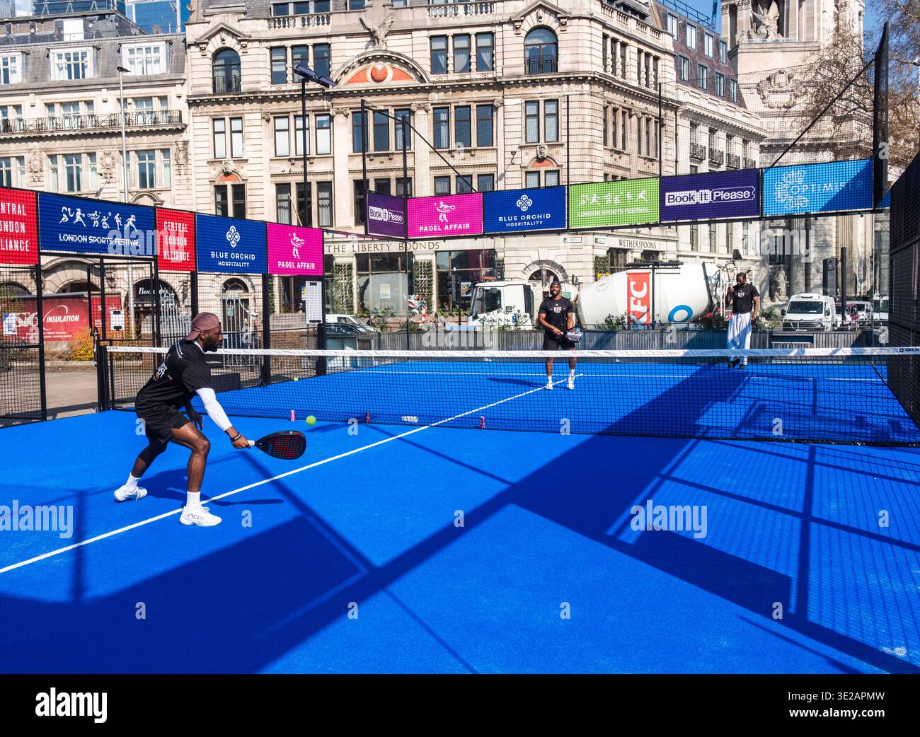 Padel Court am Tower Hill Stockfoto