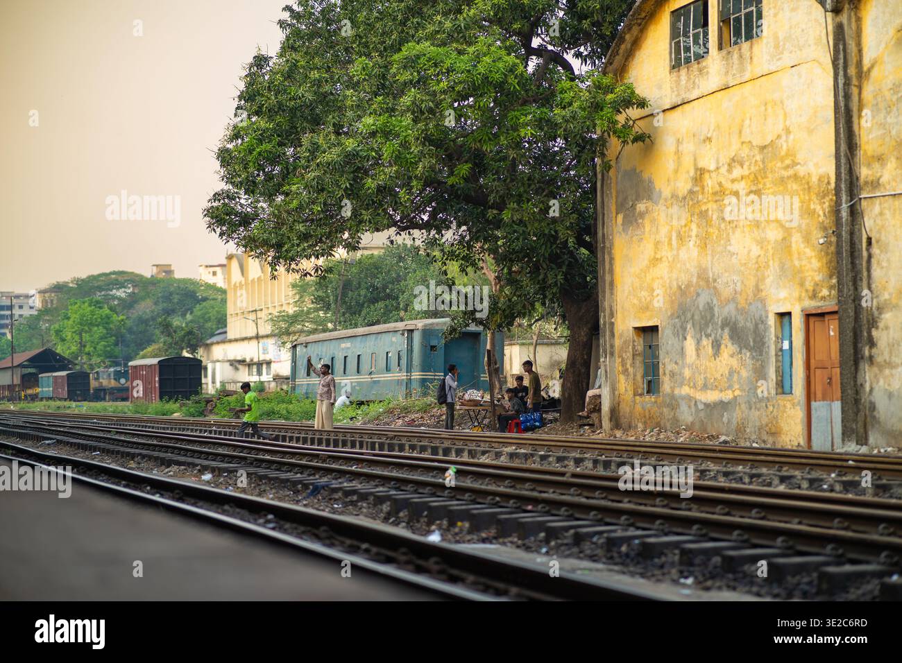 Leerer Bahnhof in Dhaka, Bangladesch Stockfoto