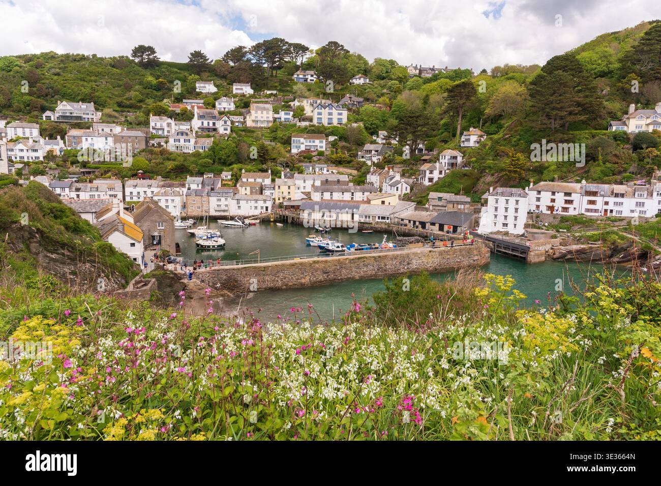 Polperro Hafen und Dorf, Cornwall, UK Stockfoto