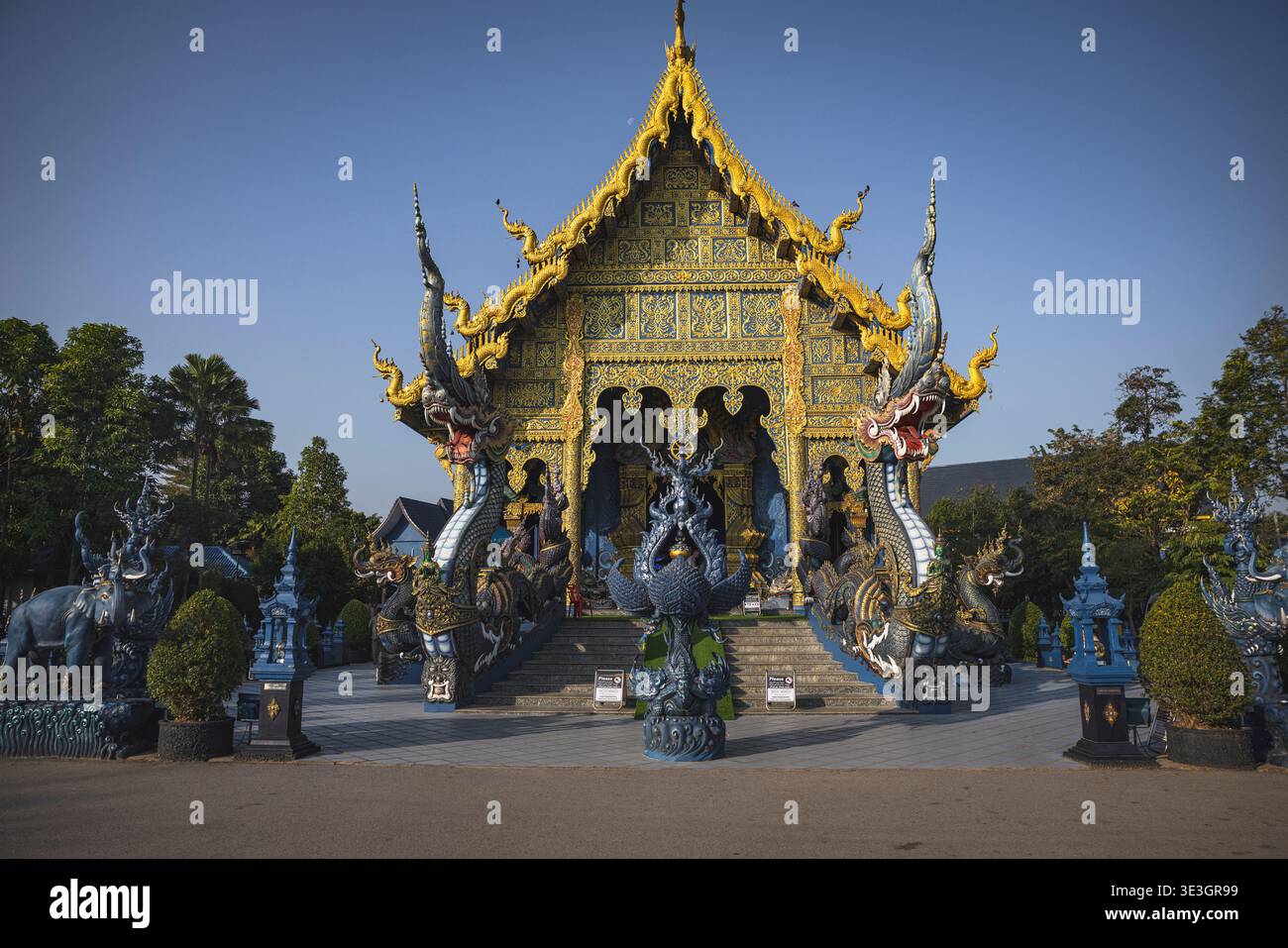 Blauer Tempel für Chiang Rai Details Stockfoto