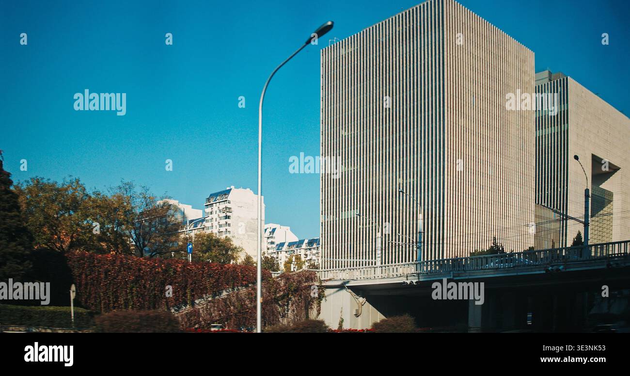 Minmetals Plaza Beijing Modern Office Building Gestreifte Fassade Corporate Headquarters Stockfoto