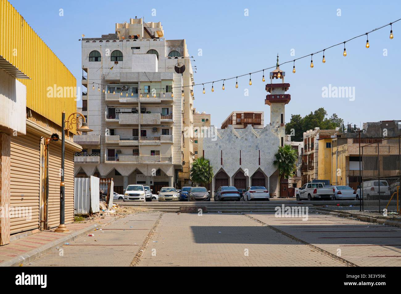 Historische Moschee und Minarett in Al-Balad, der Altstadt von Dschidda, Saudi-Arabien Stockfoto