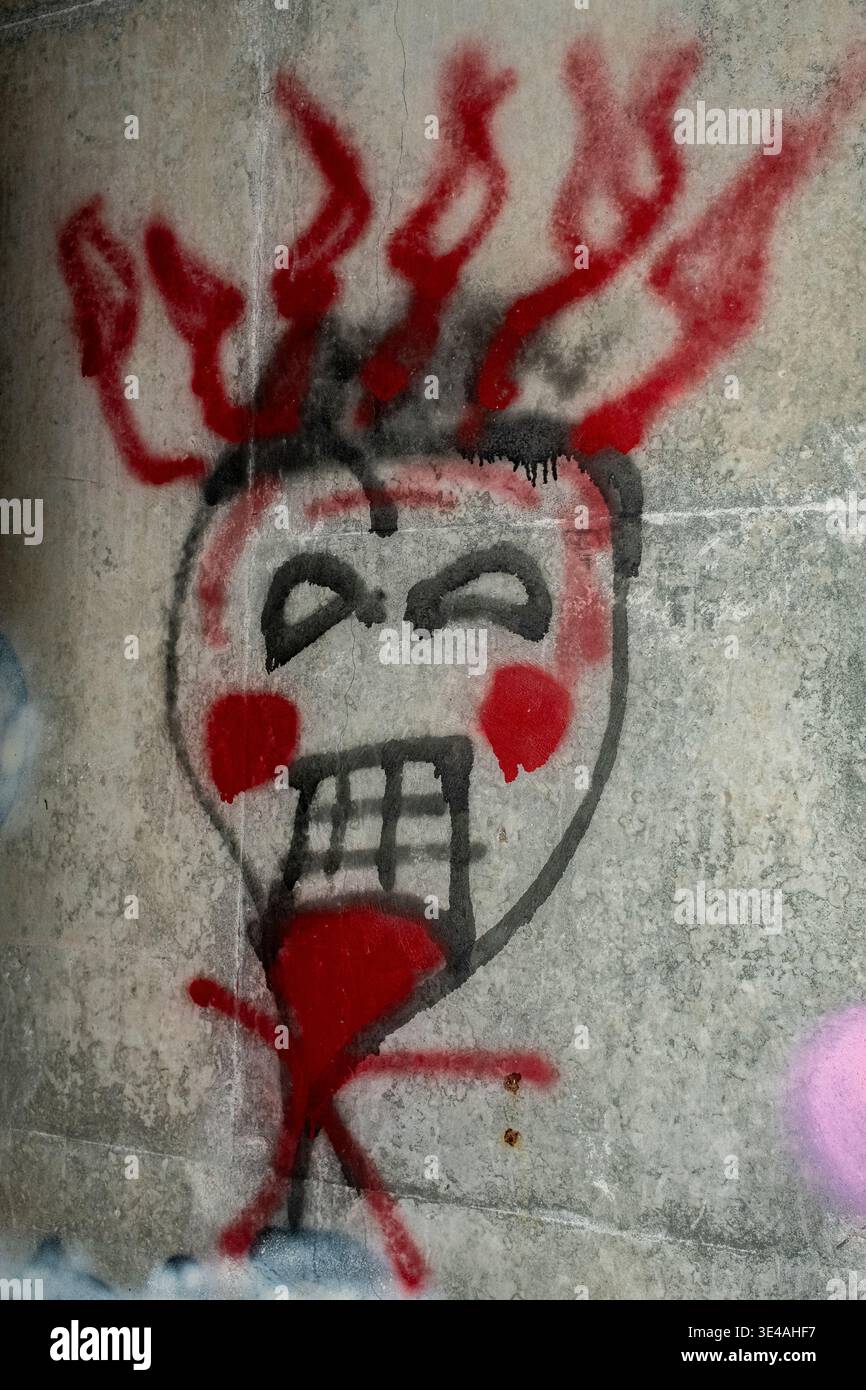 Graffiti im „Hell's Gate Tunnel“ Albuquerque, New Mexico Stockfoto
