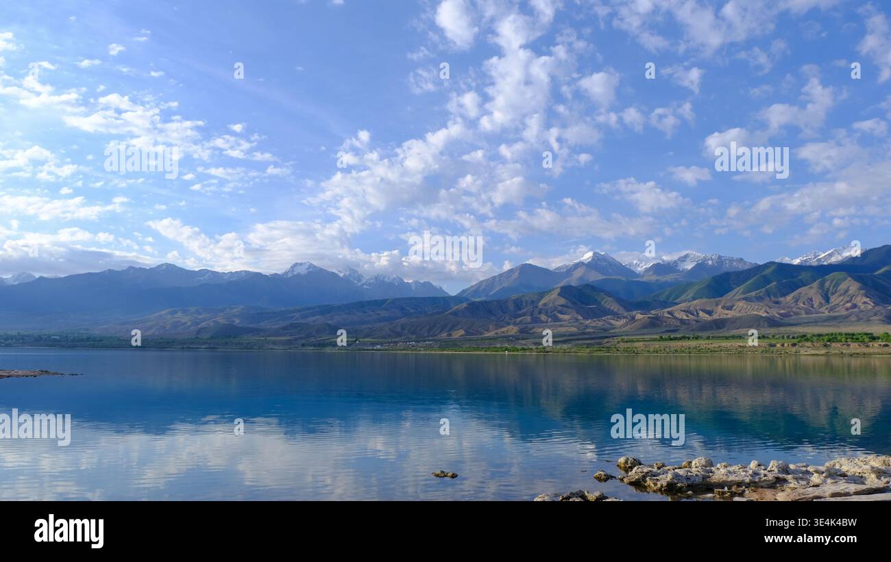 Issykkul See in Kirgisistan Stockfoto