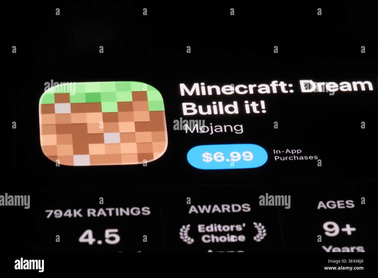 Shanghai, China-10. Februar 2026: Minecraft-Spiel-App-Symbol-Logo Stockfoto