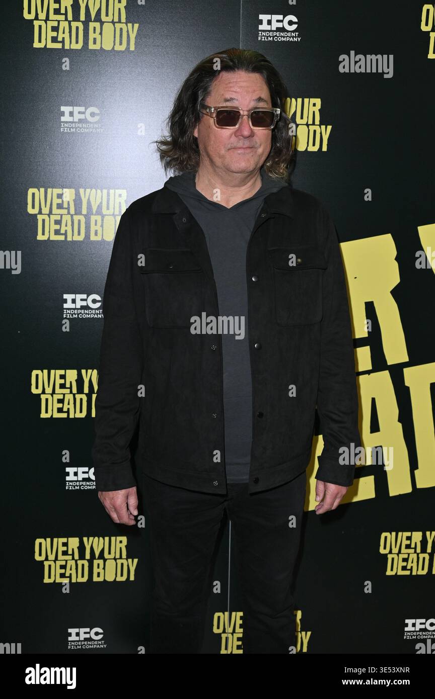 Los Angeles, Kalifornien, USA. 30. März 2026. Doug Benson bei der Los Angeles Premiere von „Over Your Dead Body“ im Vidiots am 30. März 2026 in Los Angeles, Kalifornien. Quelle: Michael Mattes/Ad Media/Alamy Live News Stockfoto
