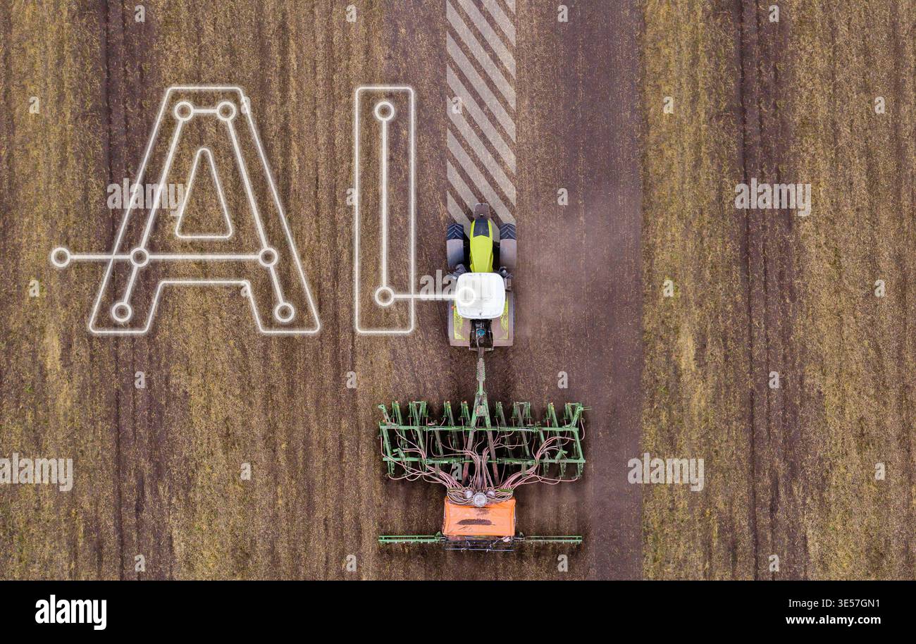 Autonome Landmaschinen mit künstlicher Intellingenz-Technologie. Smart-Farming-Konzept Stockfoto