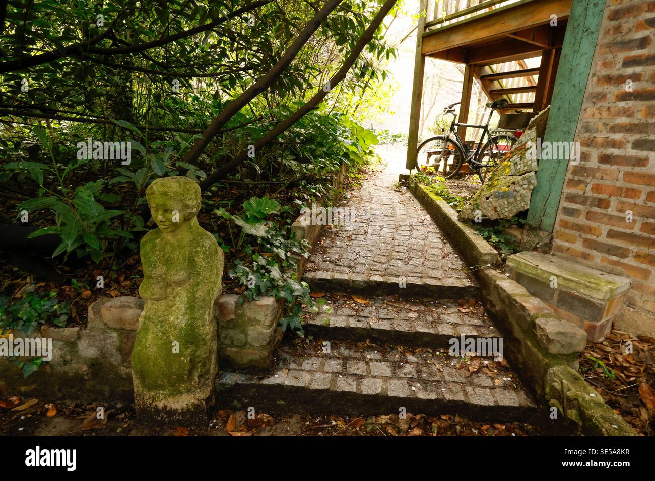 LA RUCHE ARTIST RESIDENCE PARIS Stockfoto