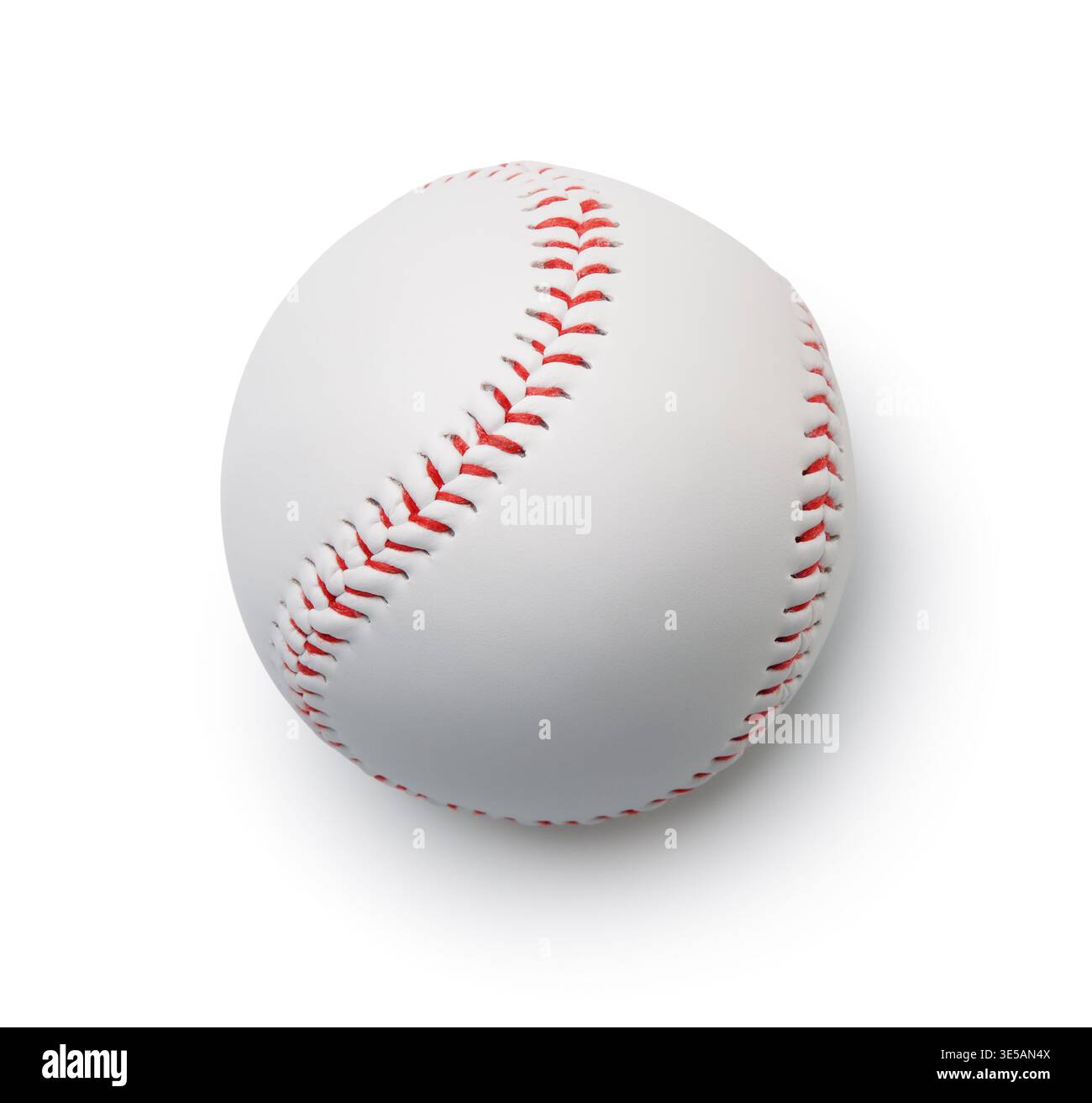 Blick von oben auf den neuen Baseballball isoliert auf weiß Stockfoto