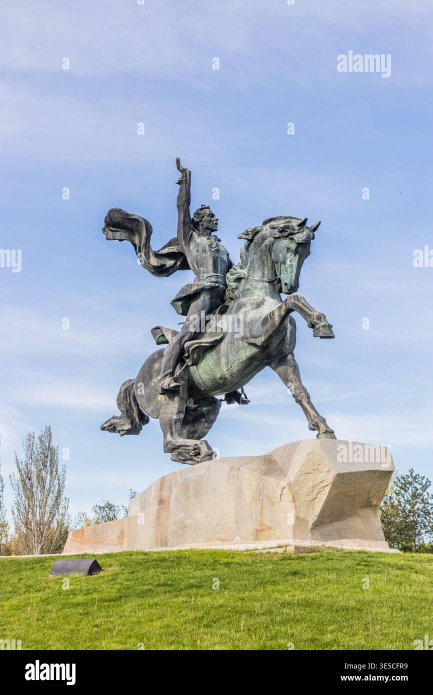 TIRASPOL, TRANSNISTRIEN - 3. MAI 2023: Suworow-Denkmal in Tiraspol, Hauptstadt Transnistriens Stockfoto
