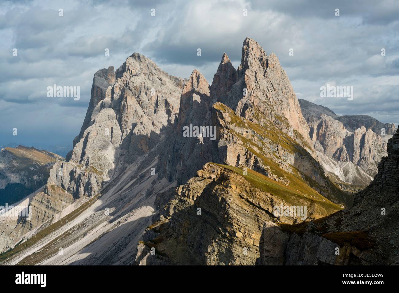 Bergkamm Seceda, Naturpark Puez-Geisler, Südtirol, Italien Stockfoto