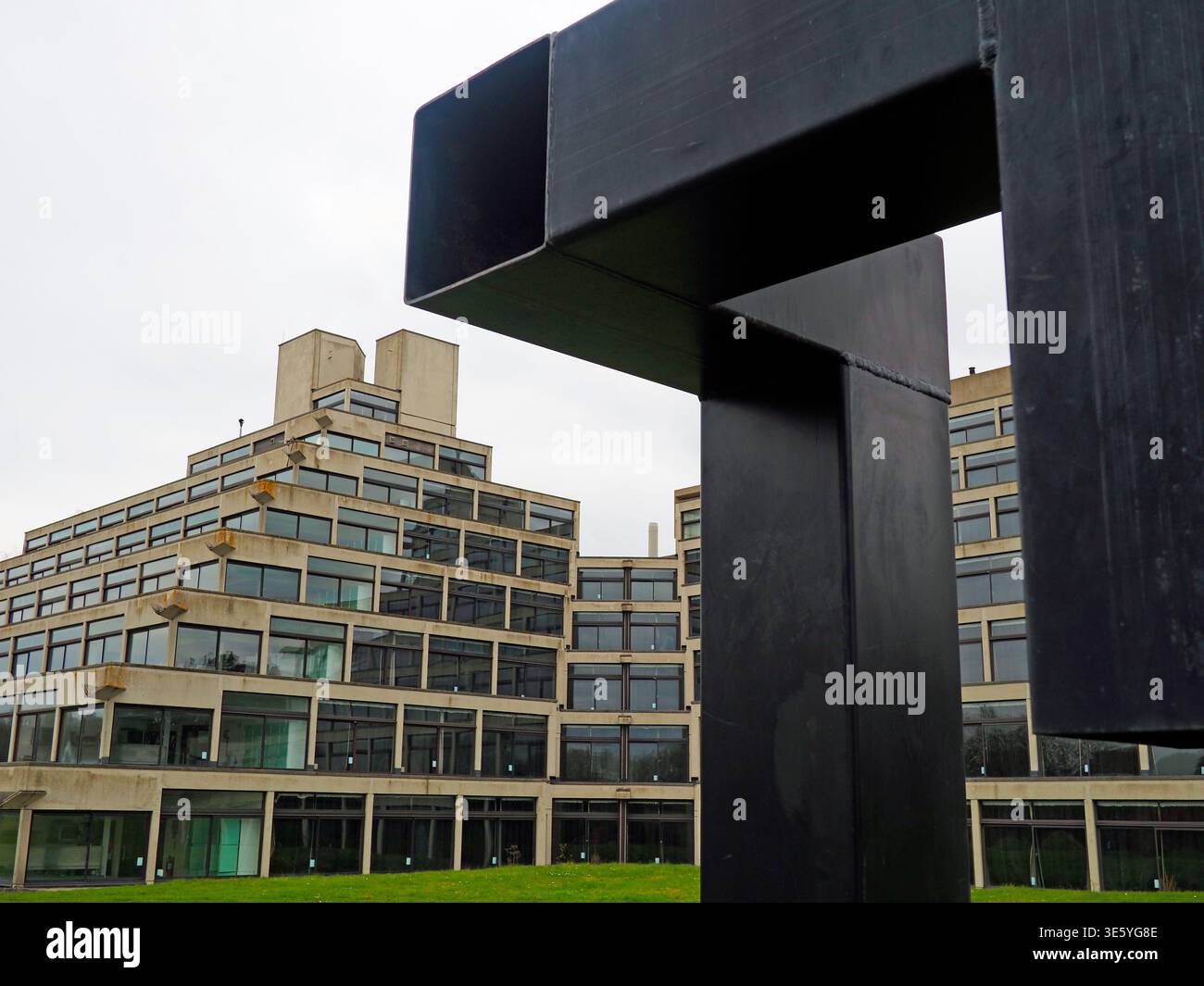Norfolk Terrace Gebäude entworfen von Sir Denys Lasdun, University of East Anglia, Norwich, Großbritannien Stockfoto