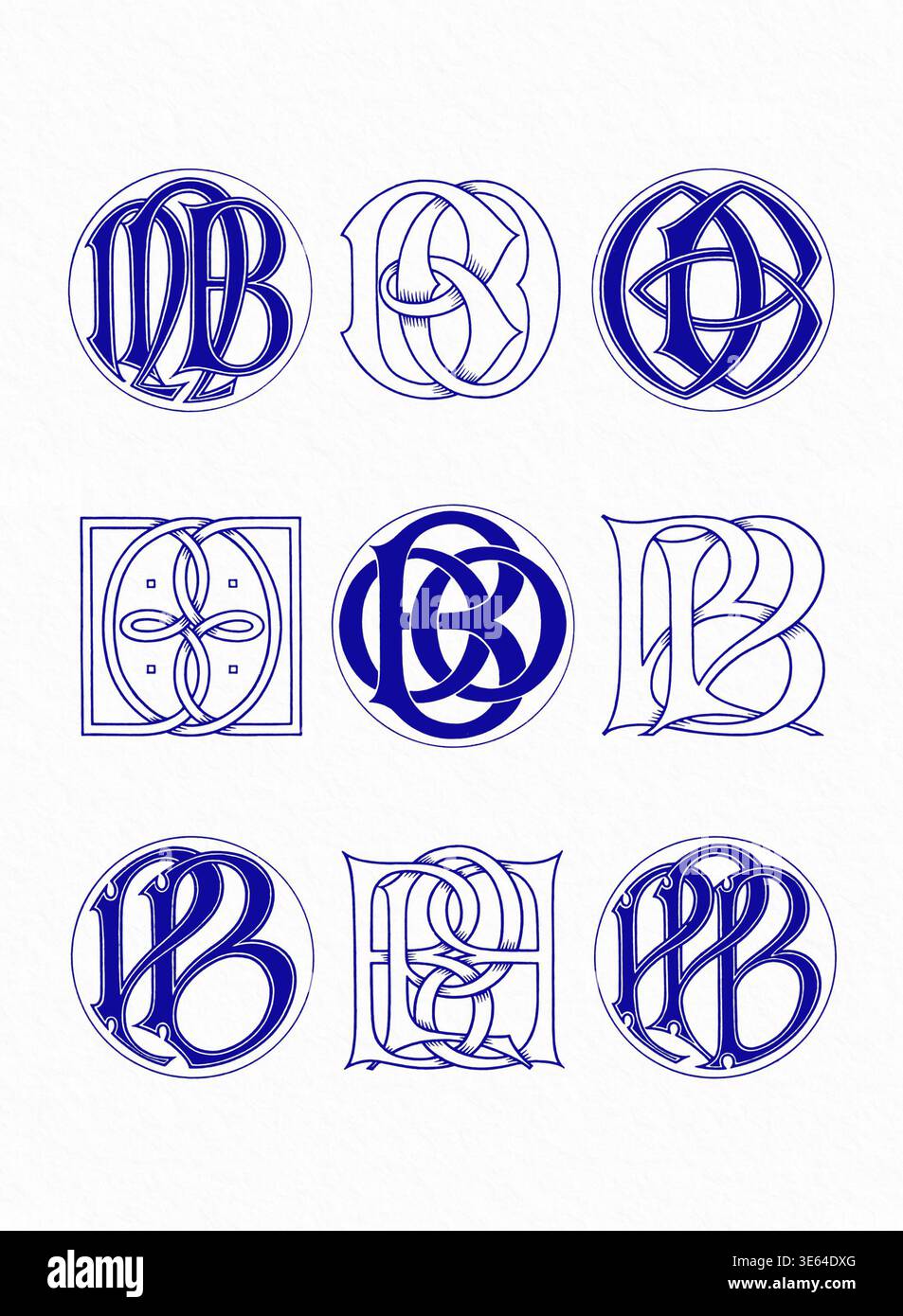 Kombinationen mit Monogramm-Initialen, dekorative, ineinander greifende Buchstaben in blauer und weißer Linienart, isoliert auf einem weichen strukturierten weißen Hintergrund. Stockfoto
