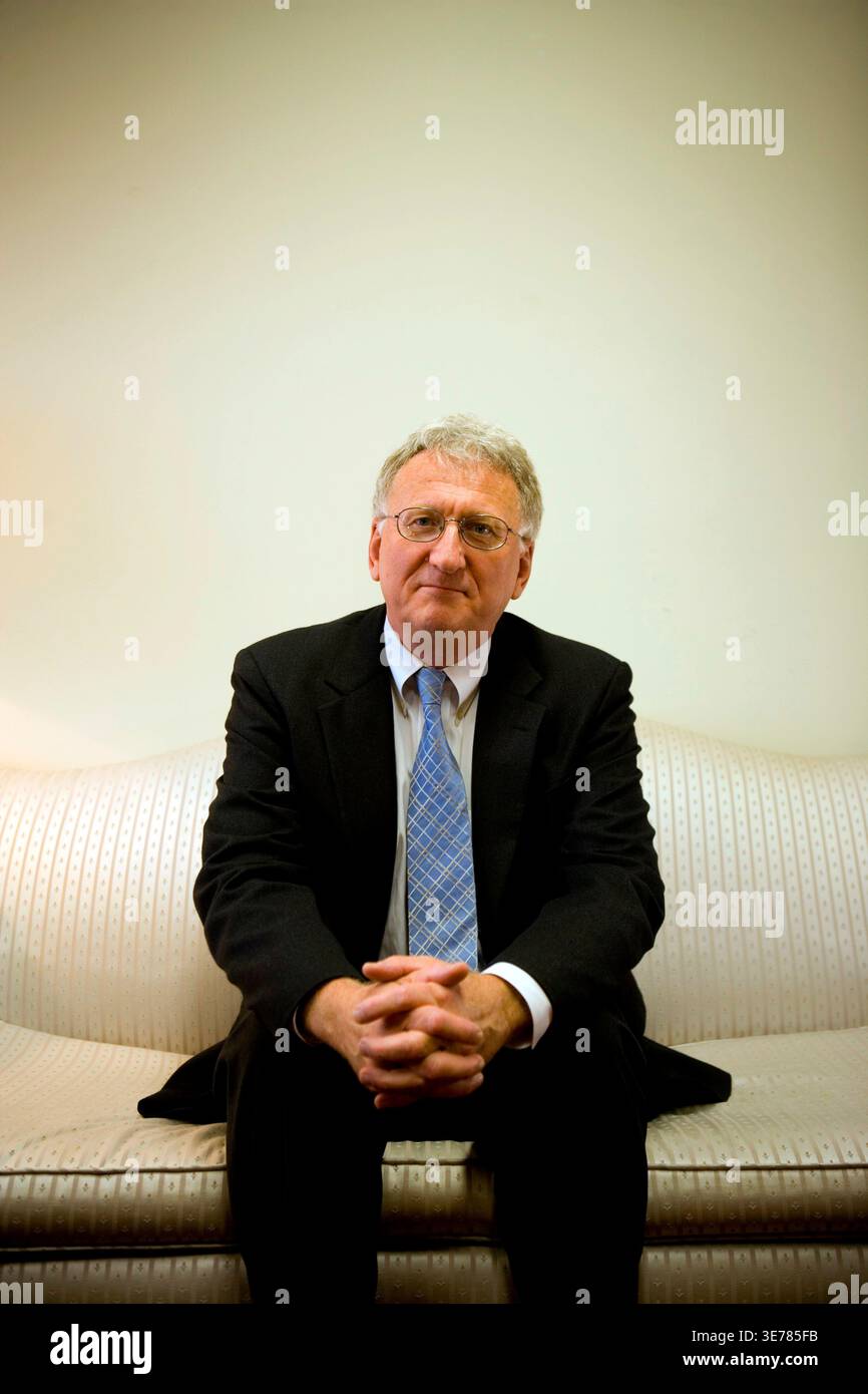 Robert Joseph, Staatssekretär für Rüstungskontrolle und internationale Sicherheit unter Unders Stockfoto