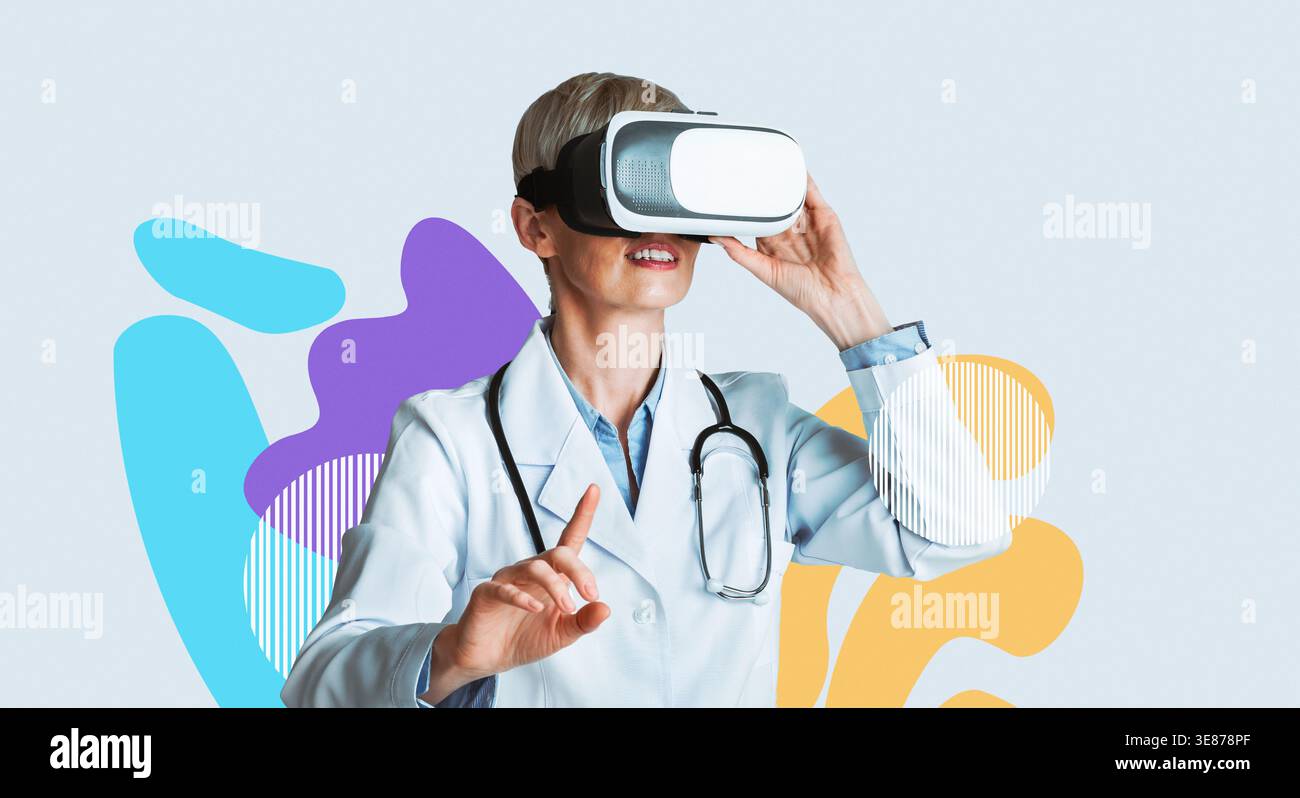 Virtuelle Schulungssitzung für medizinische Fachkräfte mit einem Arzt, der VR-Technologie verwendet Stockfoto