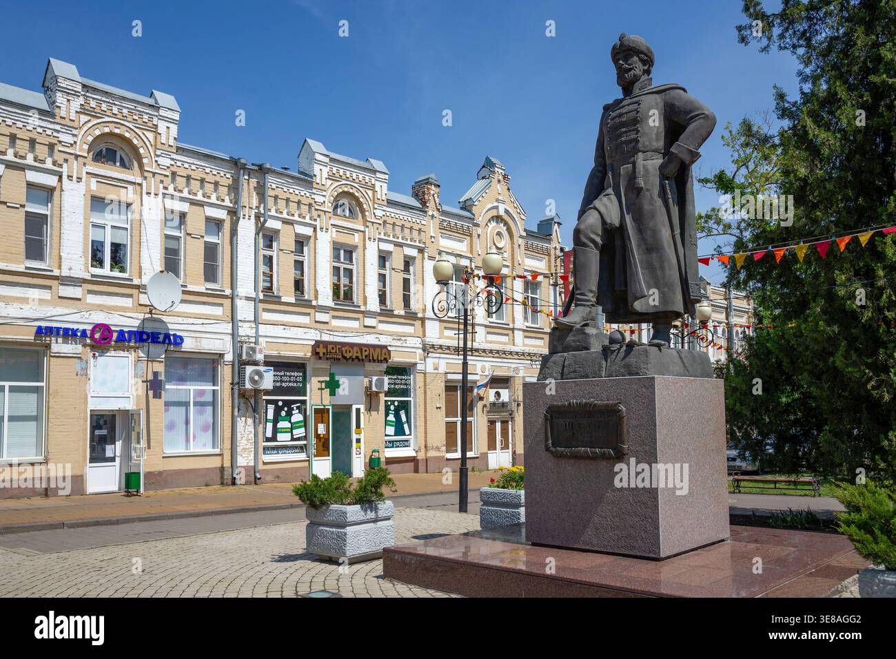 ASOW, RUSSLAND - 21. MAI 2025: Denkmal für den ersten russischen Generalissimo Alexej Semjonowitsch Shein. Asow, Region Rostow Stockfoto