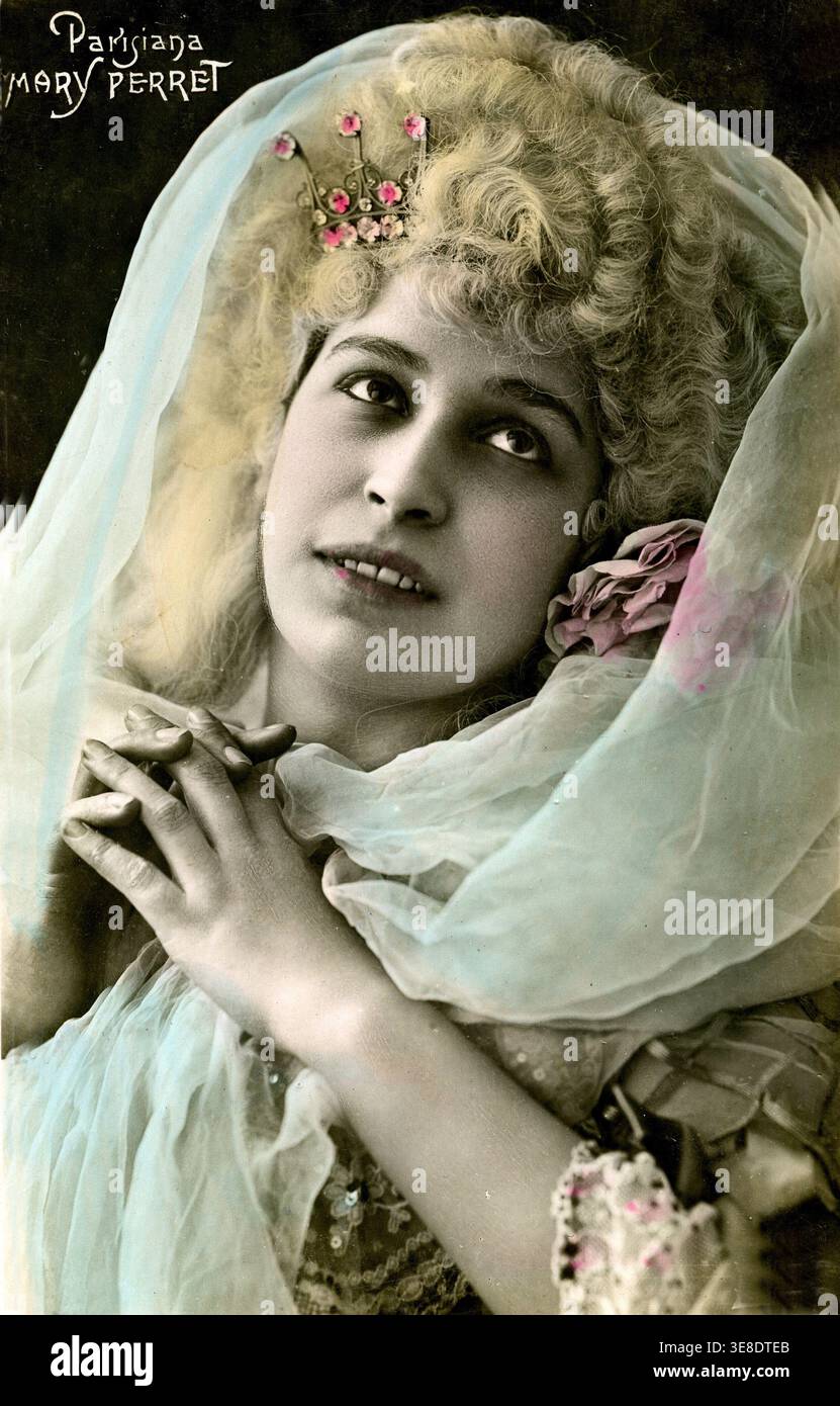 Porträt von Mary Perret, Künstlerin und Sängerin im Cabaret Parisiana in Paris, 1905 Stockfoto