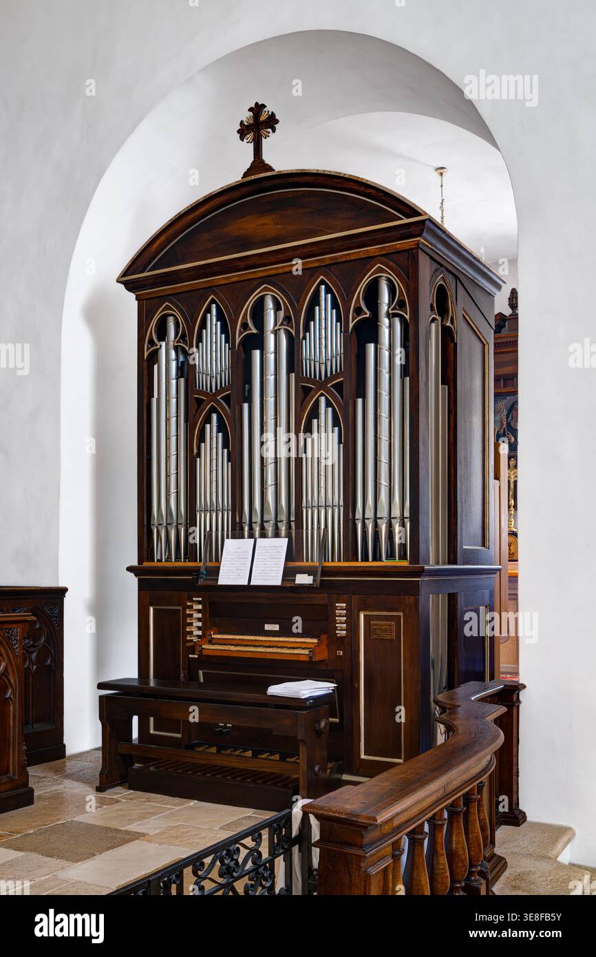 Die Orgel in der Kirche Santae Mariae Misericordiae. Abbey of St. Benedikt on the Mountain, alias Norcia Abbey. Norcia, Perugia, Italien Stockfoto