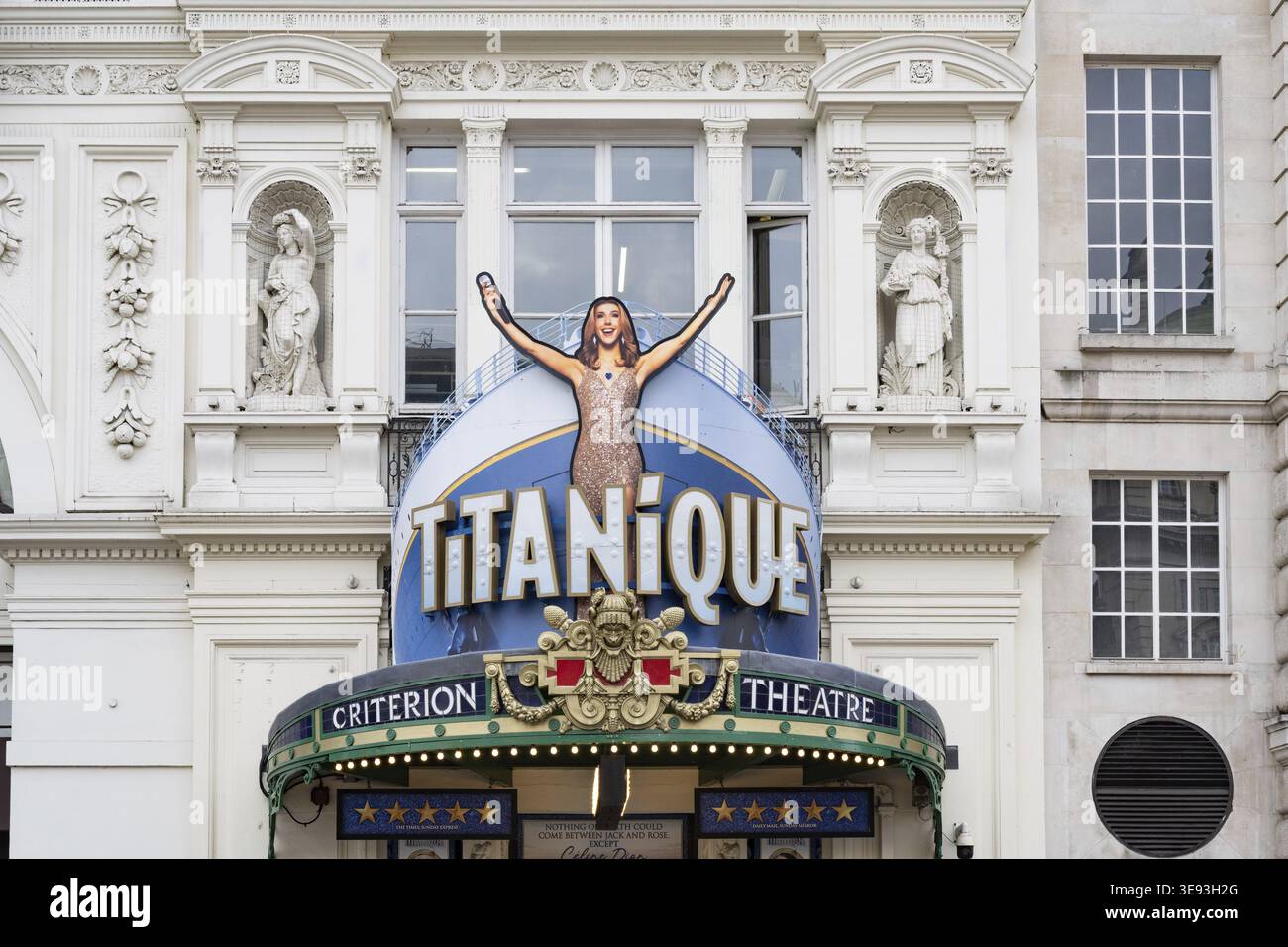 London, Vereinigtes Königreich. April 2026. Titanique ist ein Musikstück mit der Musik von Celine Dion, das bei The Criteria ein unabhängiges Th zeigt Stockfoto