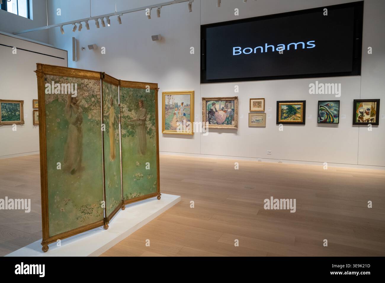 Gemälde auf der „American Art“-Auktion in Bonhams in New York am 18. April 2026. Stockfoto
