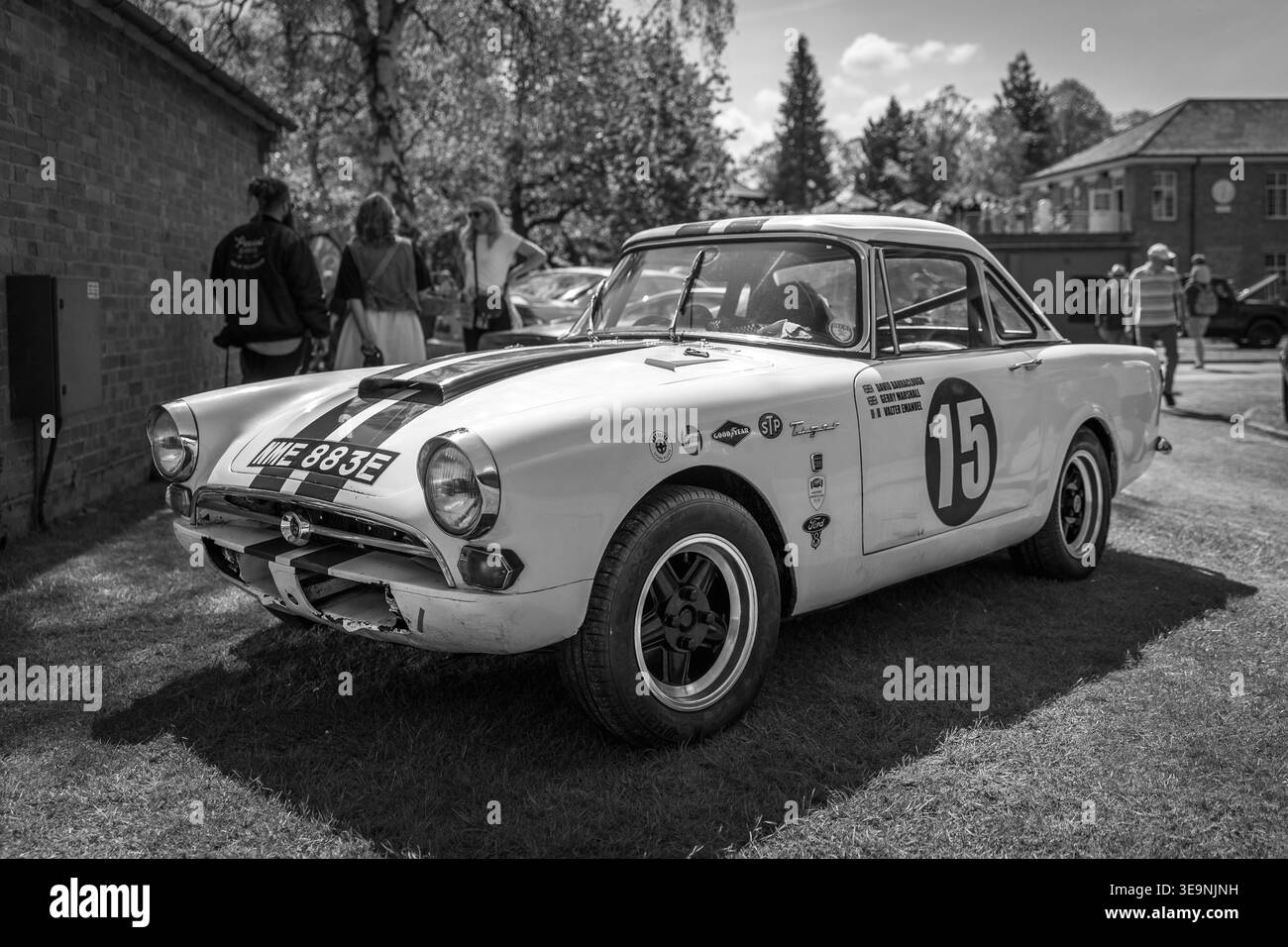 1967 Sunbeam Tiger, ausgestellt auf der Bicester Motion Assembly am 16. März 2025. Stockfoto