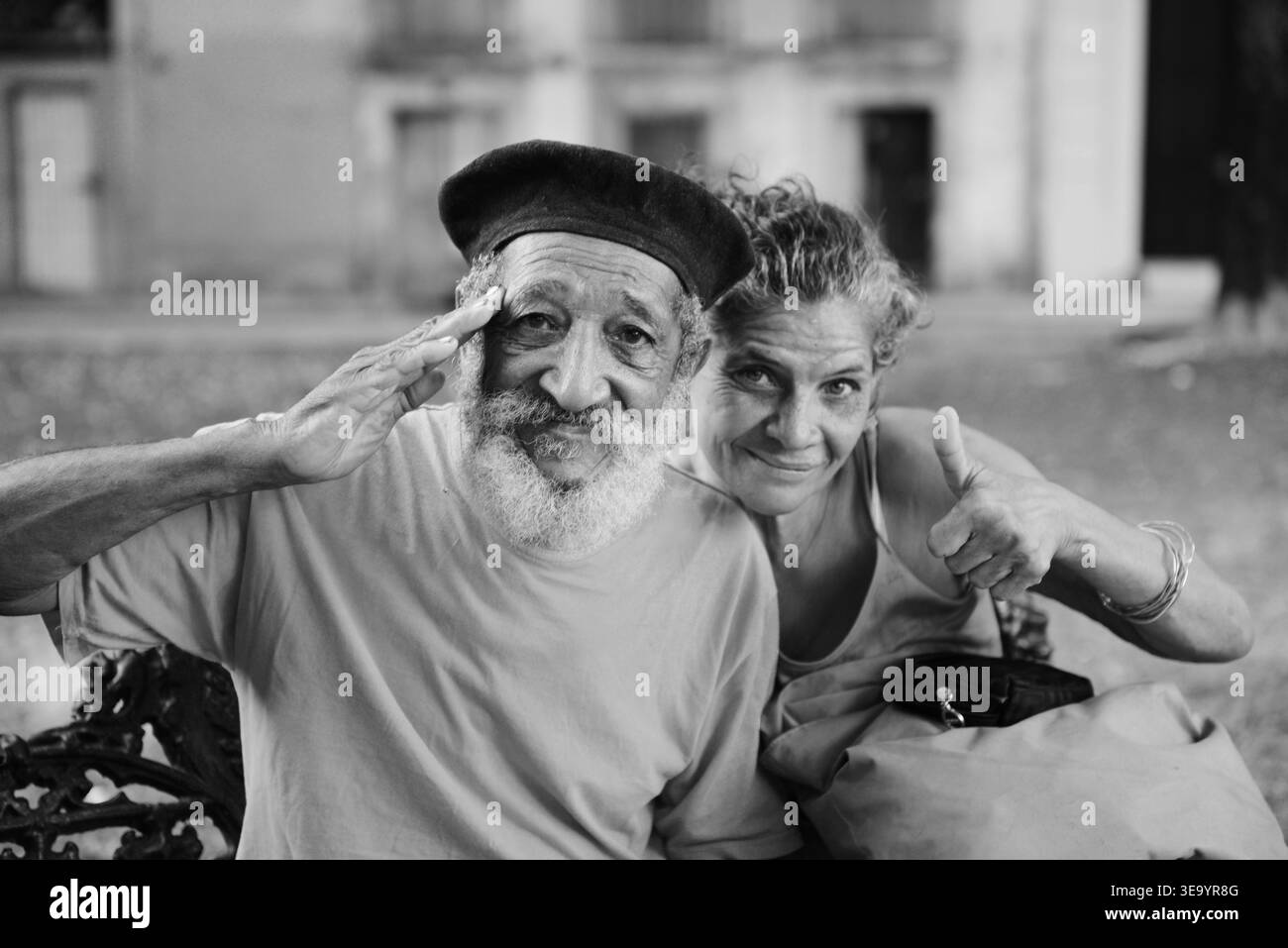 Porträt eines kubanischen Paares, aufgenommen in Havanna, Kuba. Stockfoto
