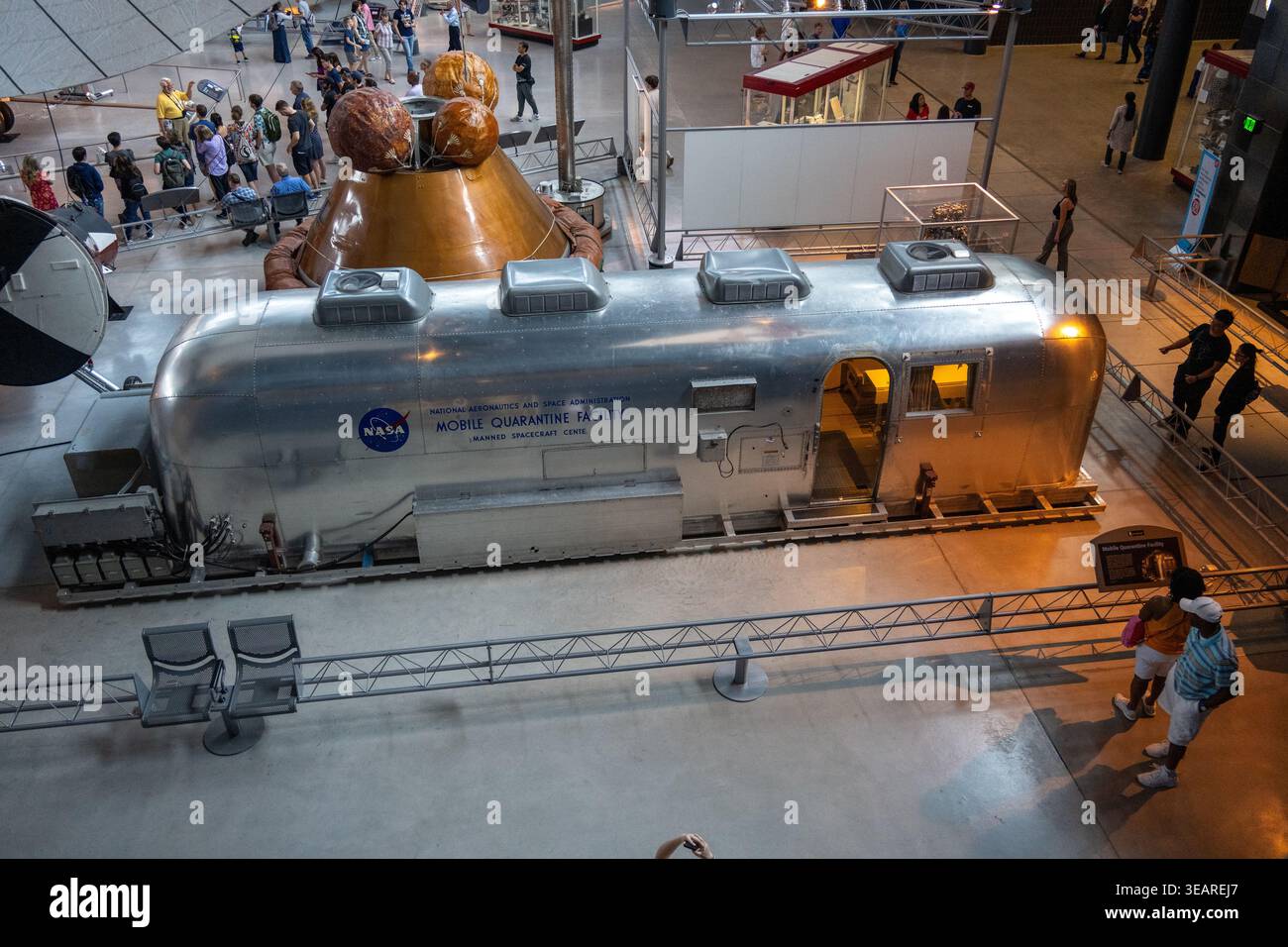 Chantilly, VA – 24. Juni: Die mobile Quarantäneeinrichtung der NASA aus der Apollo-Ära wird im Steven F. Udvar-Hazy Center in Chantilly, Vir, ausgestellt Stockfoto