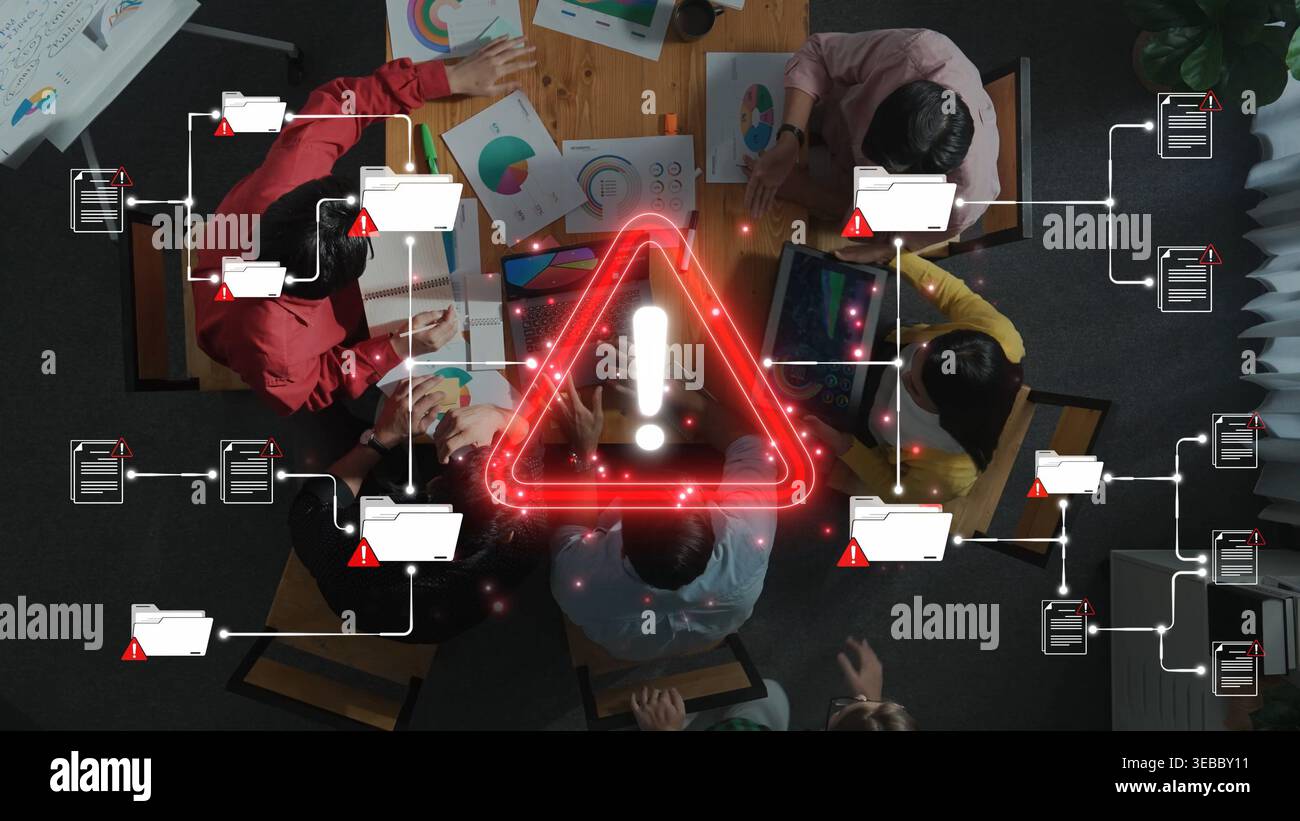 Teamzusammenarbeit mit Warnungen in Büroumgebungen, Konzept des Risikomanagements mit Diagrammen und Diagrammen in Modern Workplace Sigmoid Stockfoto