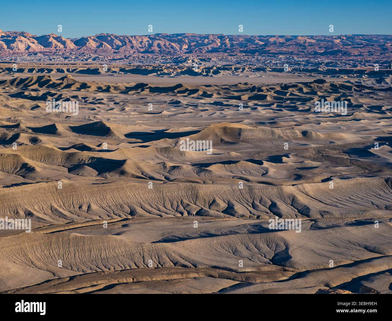 Blick auf die Mondlandschaft in der Nähe von Hanksville, Utah. Stockfoto