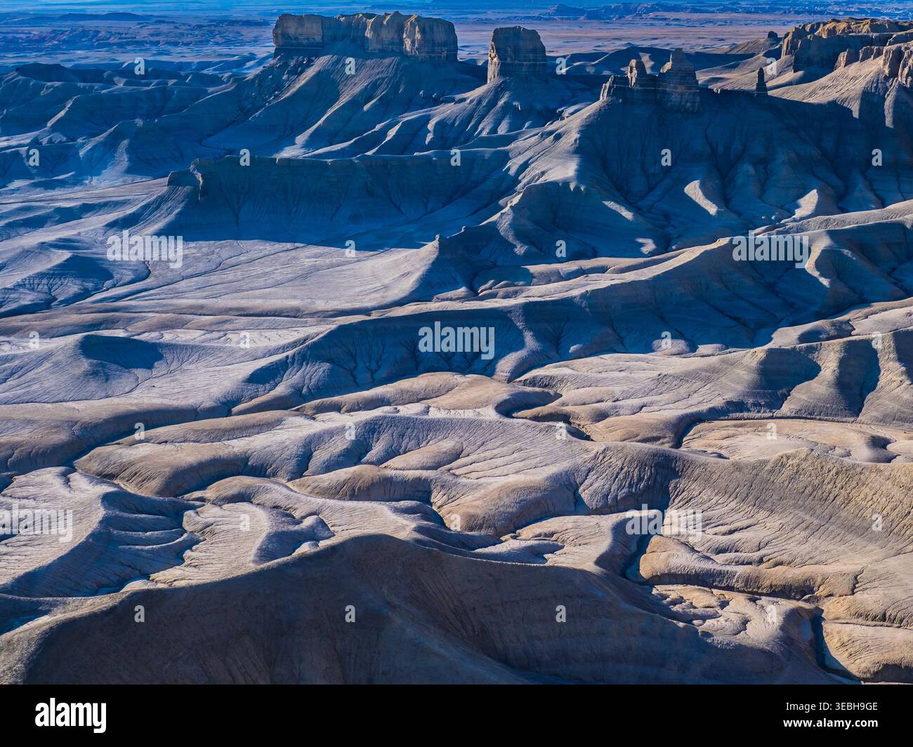 Blick auf die Mondlandschaft in der Nähe von Hanksville, Utah. Stockfoto